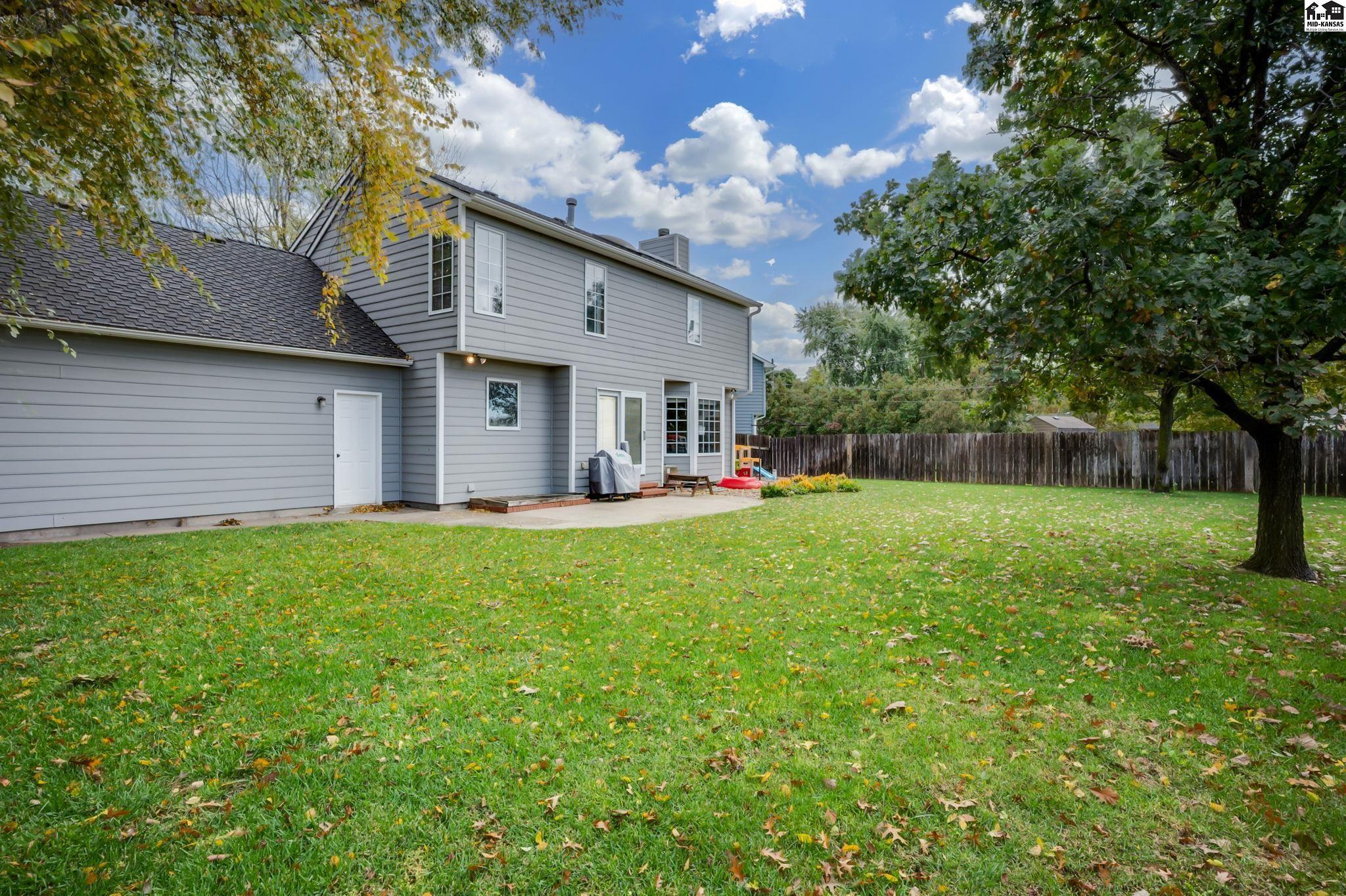 1005 Dundee Court Hutchinson KS 67502