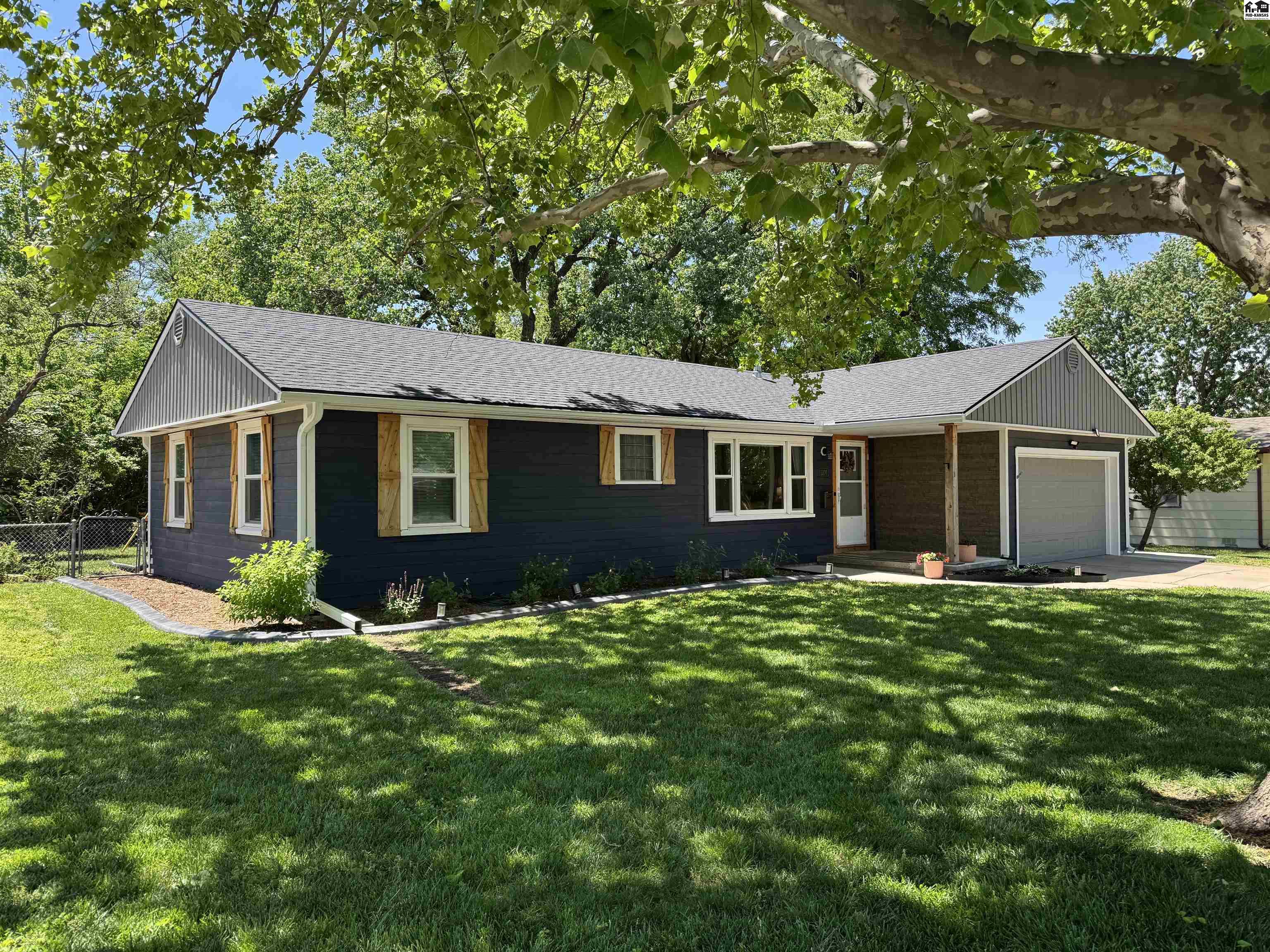 1106 Glendale Road Mcpherson KS 67460
