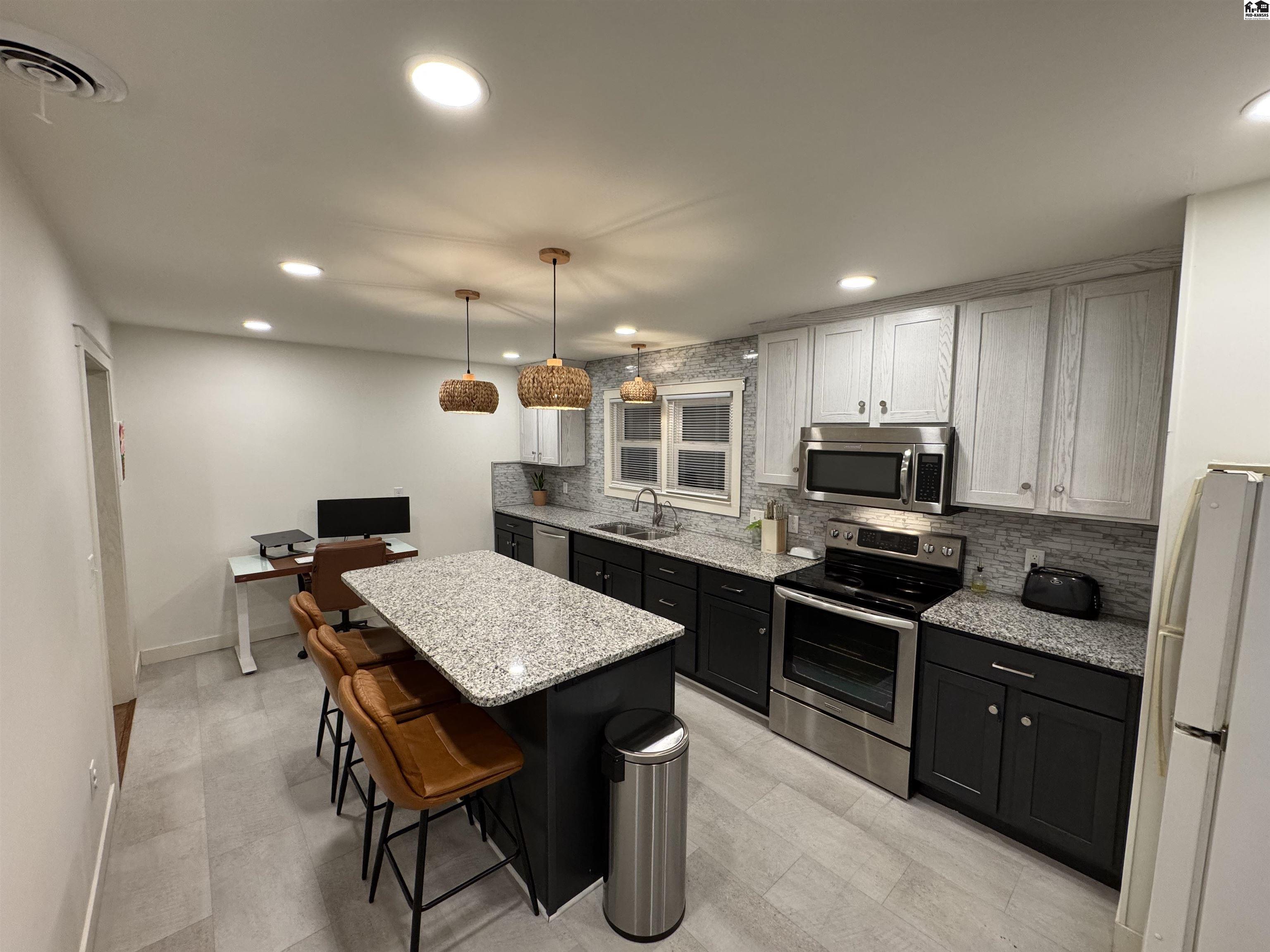 1106 Glendale Road Mcpherson KS 67460