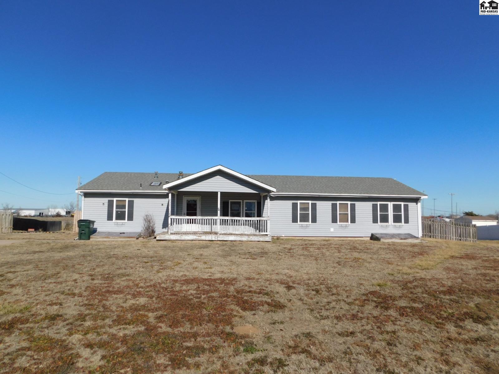 202 W Avenue D South Hutchinson KS 67505