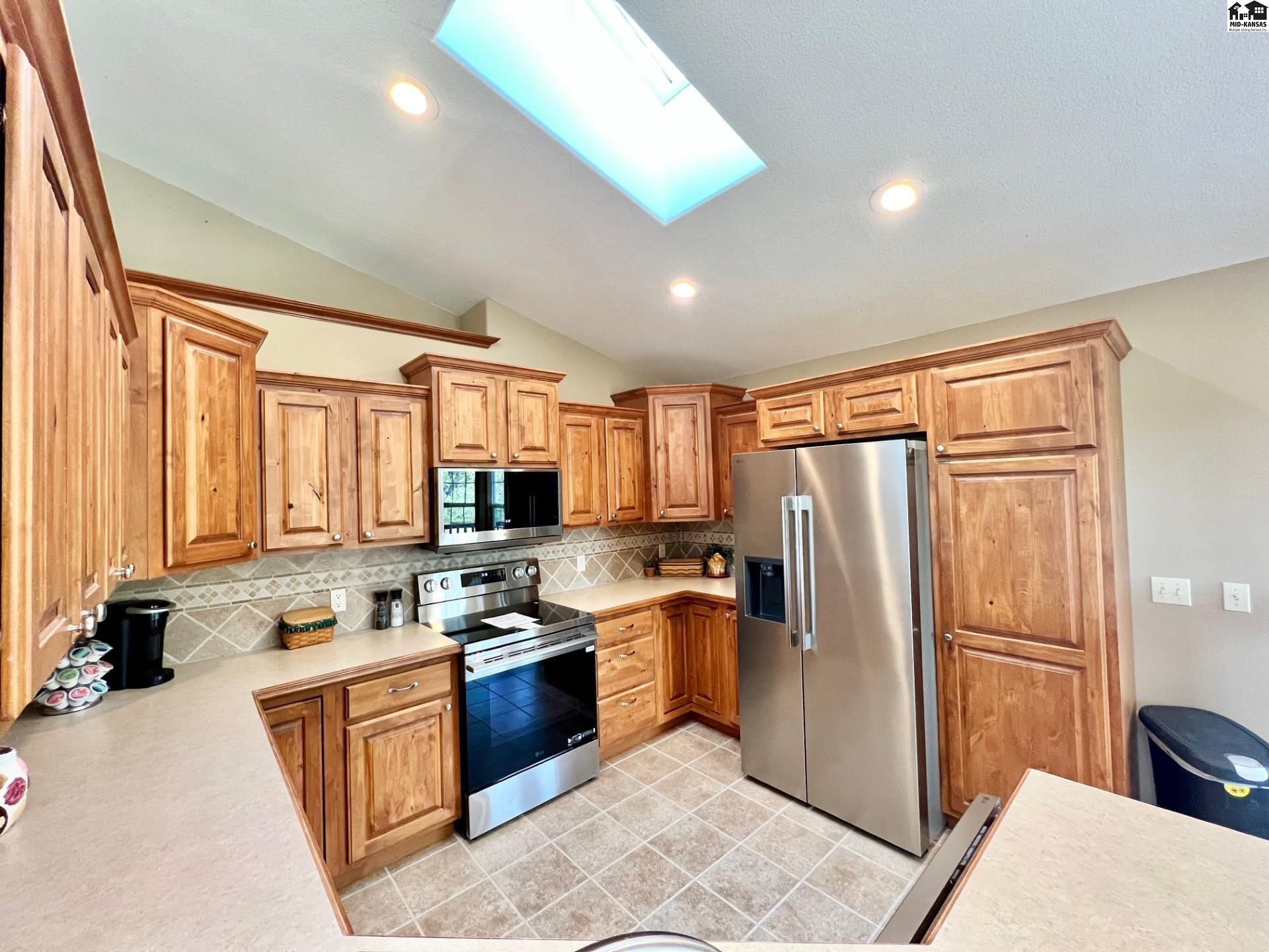 710 E Rolling Dunes Road Hutchinson KS 67502