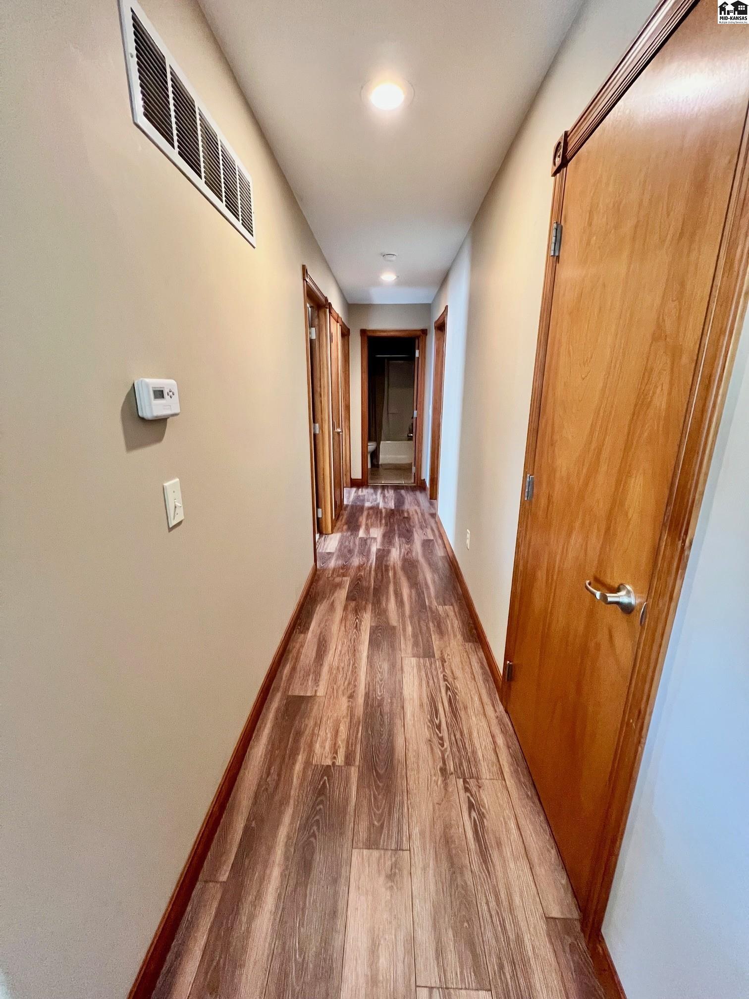 710 E Rolling Dunes Road Hutchinson KS 67502