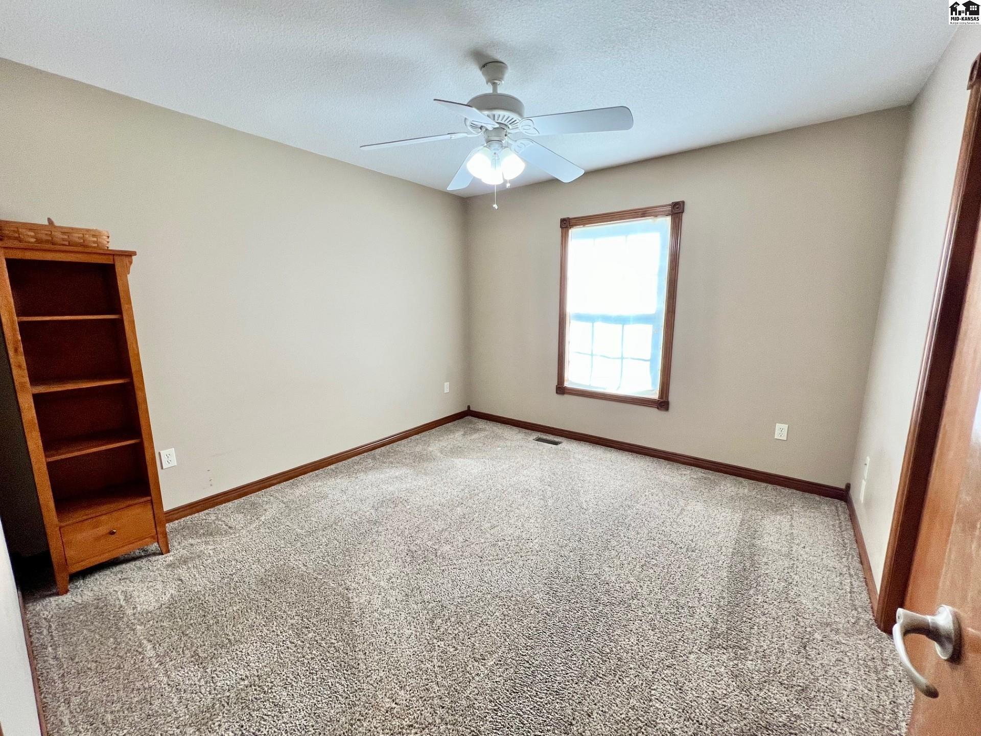 710 E Rolling Dunes Road Hutchinson KS 67502