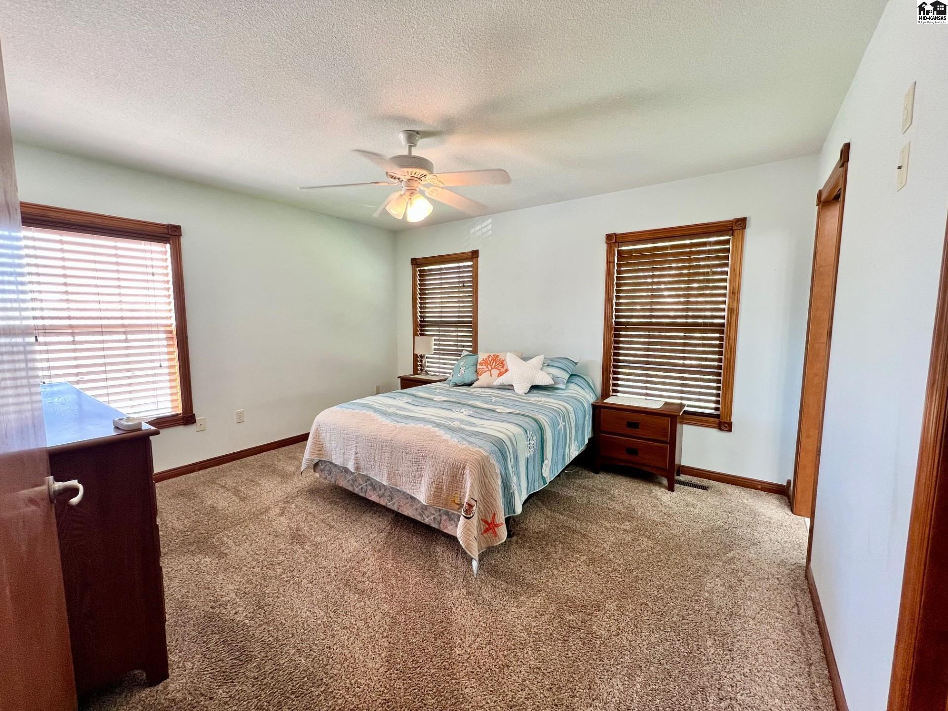 710 E Rolling Dunes Road Hutchinson KS 67502