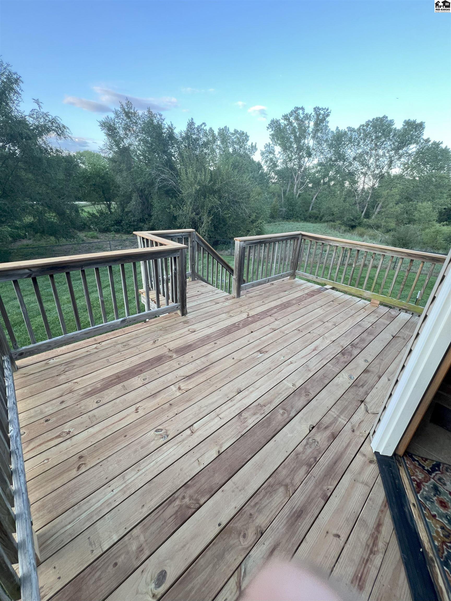 710 E Rolling Dunes Road Hutchinson KS 67502