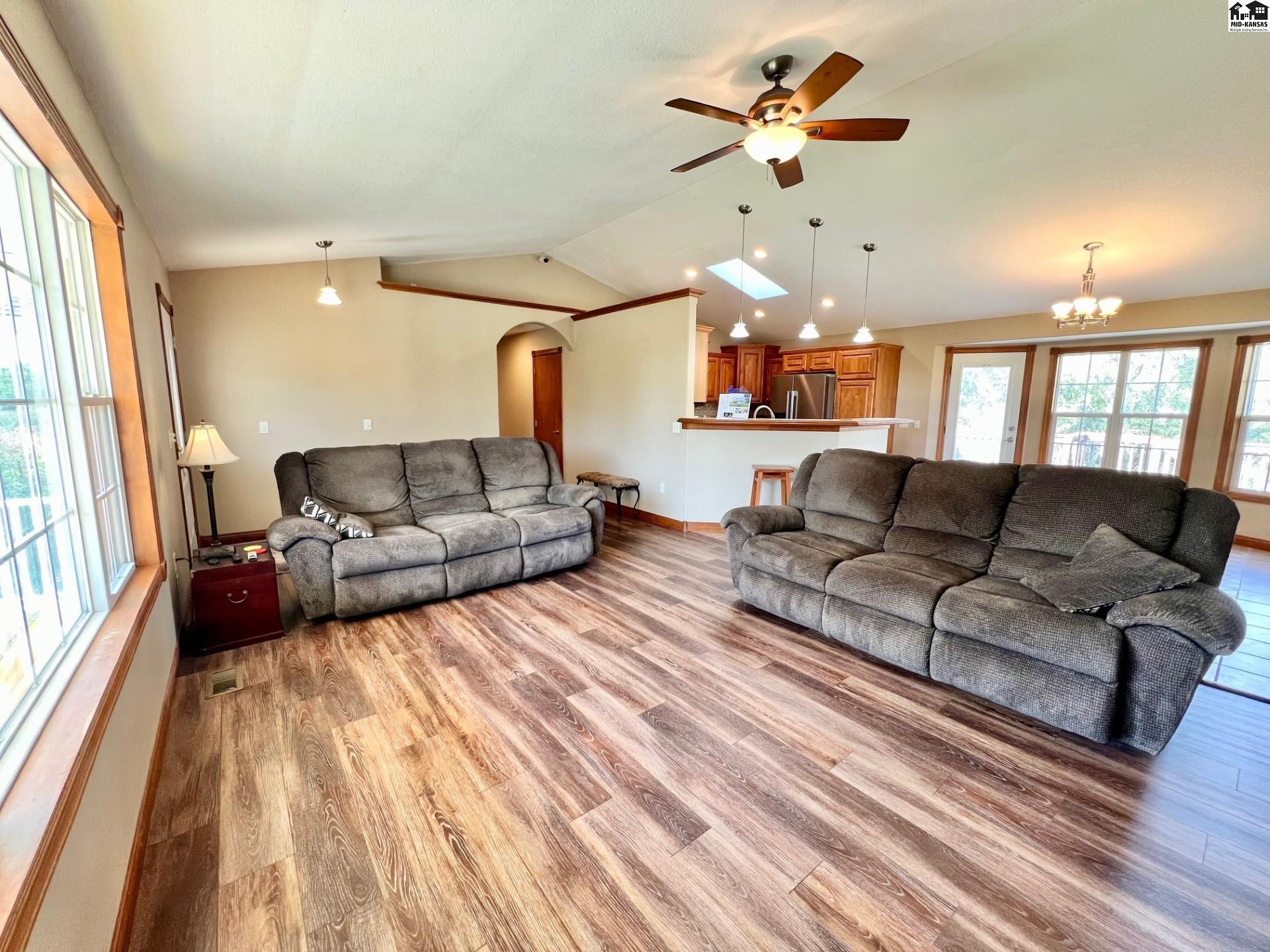 710 E Rolling Dunes Road Hutchinson KS 67502