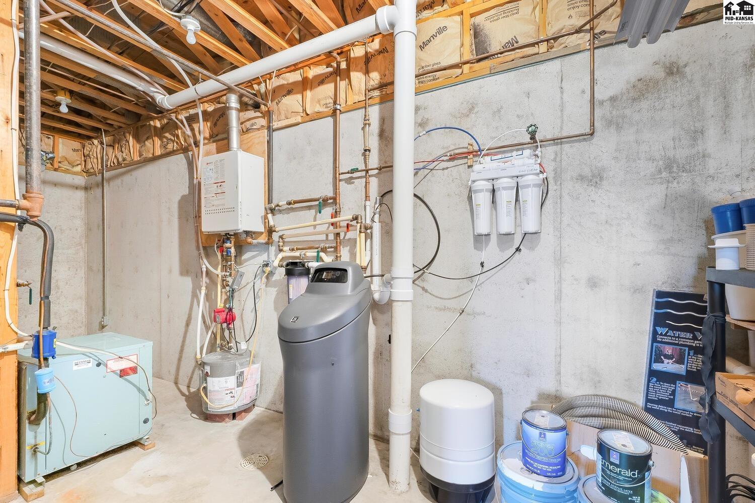 5804 W 50th Avenue Hutchinson KS 67502