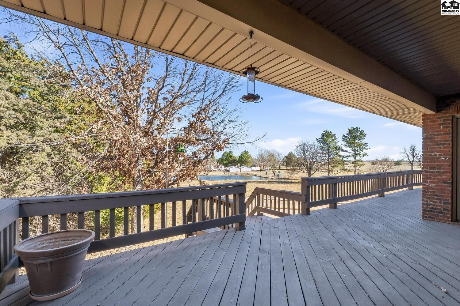 5804 W 50th Avenue Hutchinson KS 67502