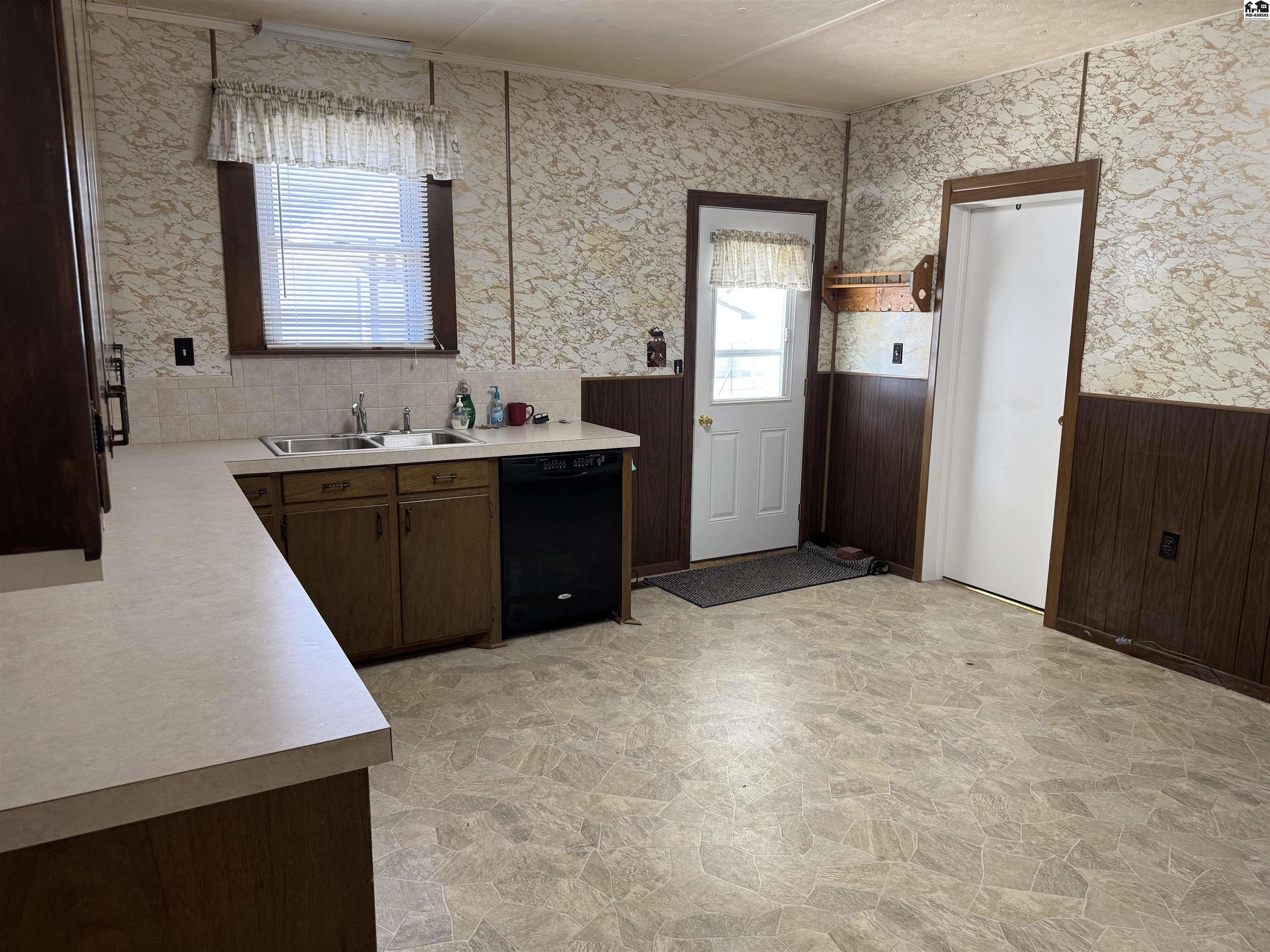 1313 Monroe Street Great Bend KS 67530