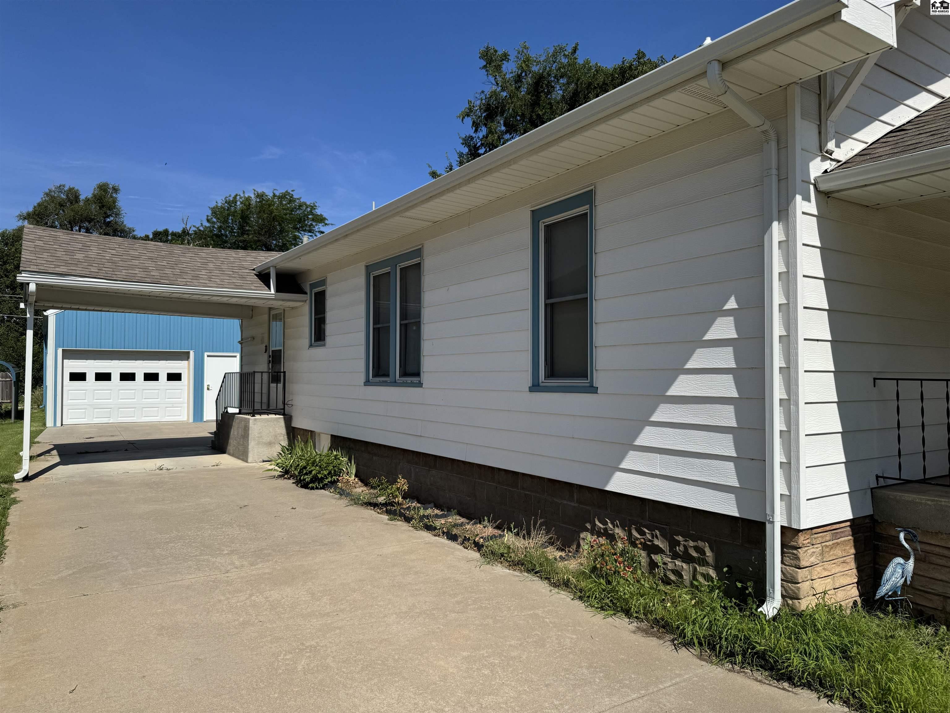 1313 Monroe Street Great Bend KS 67530