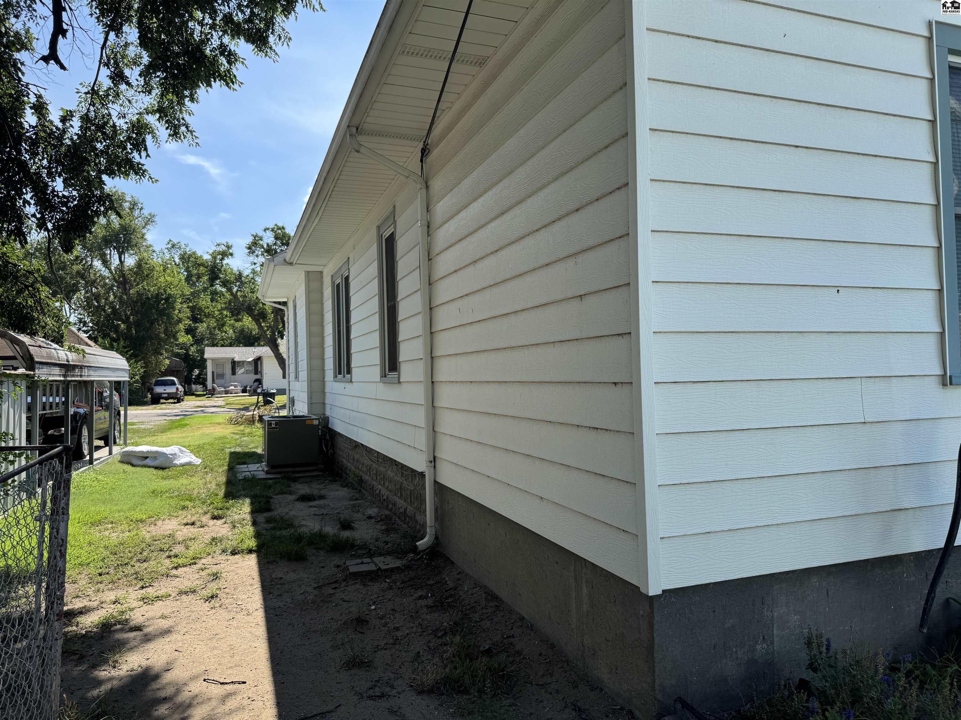 1313 Monroe Street Great Bend KS 67530