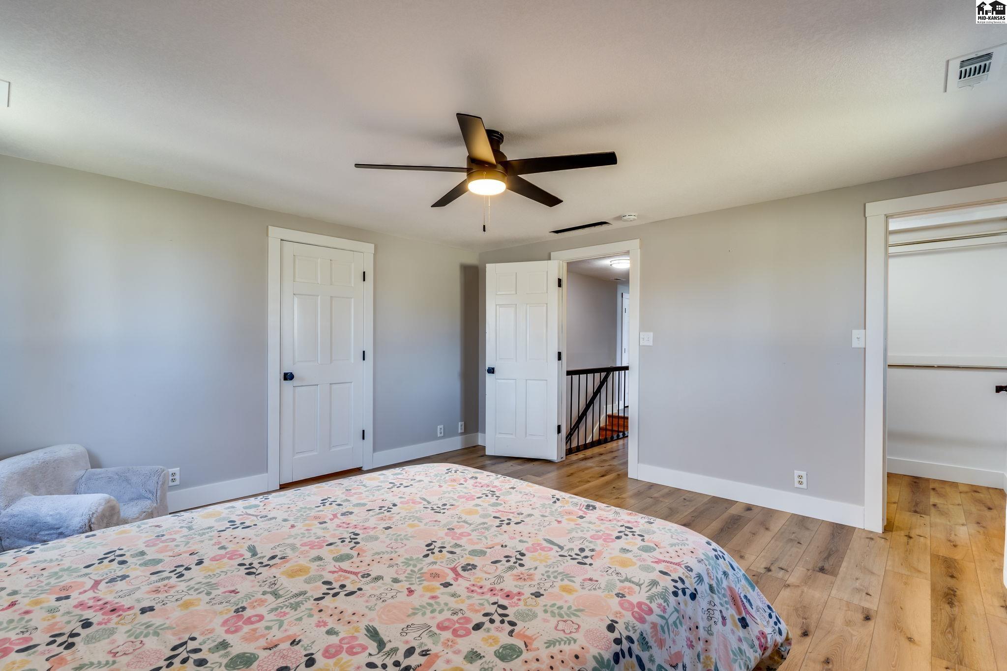 61 Willowbrook Drive Hutchinson KS 67502