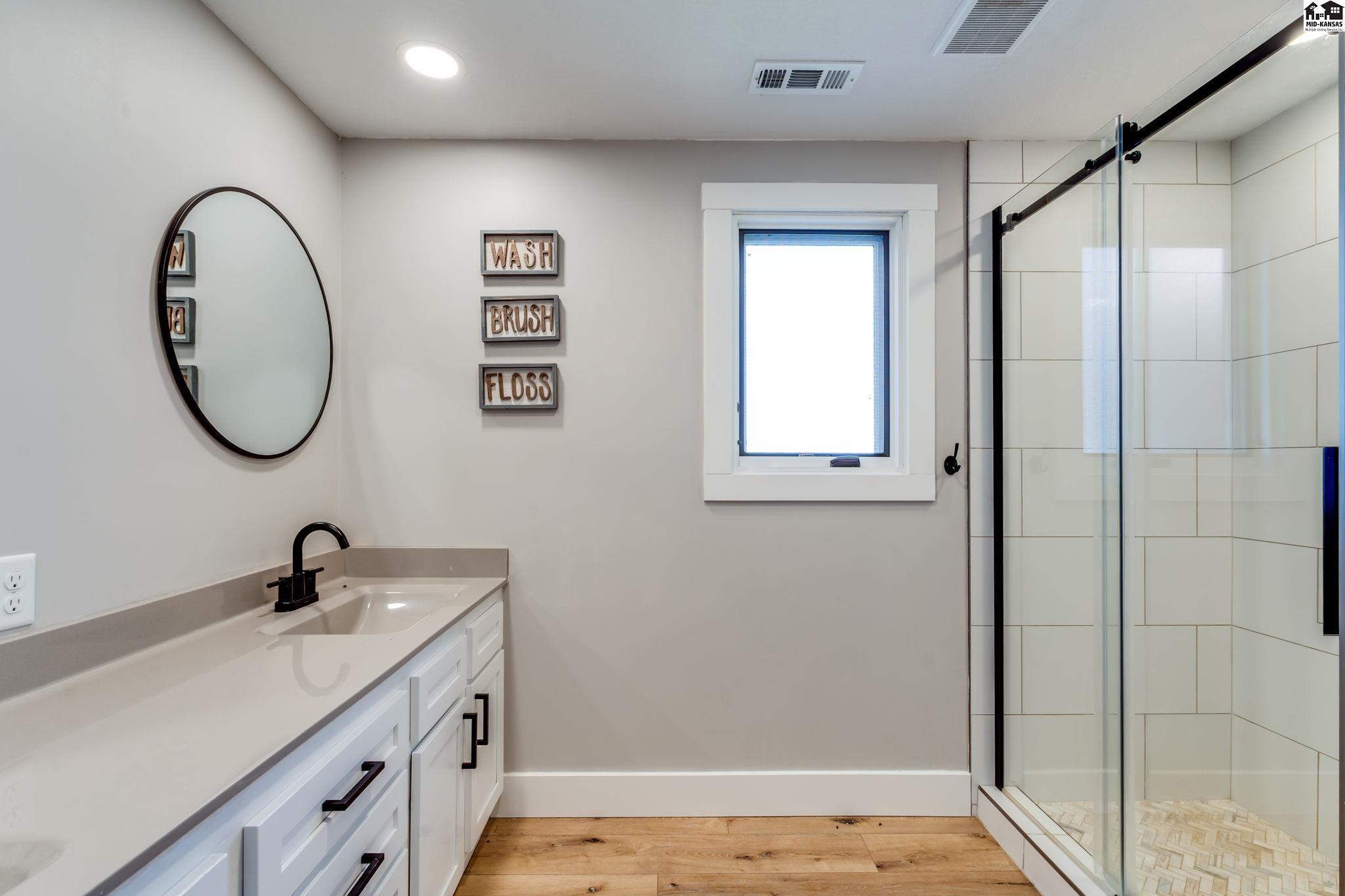 61 Willowbrook Drive Hutchinson KS 67502