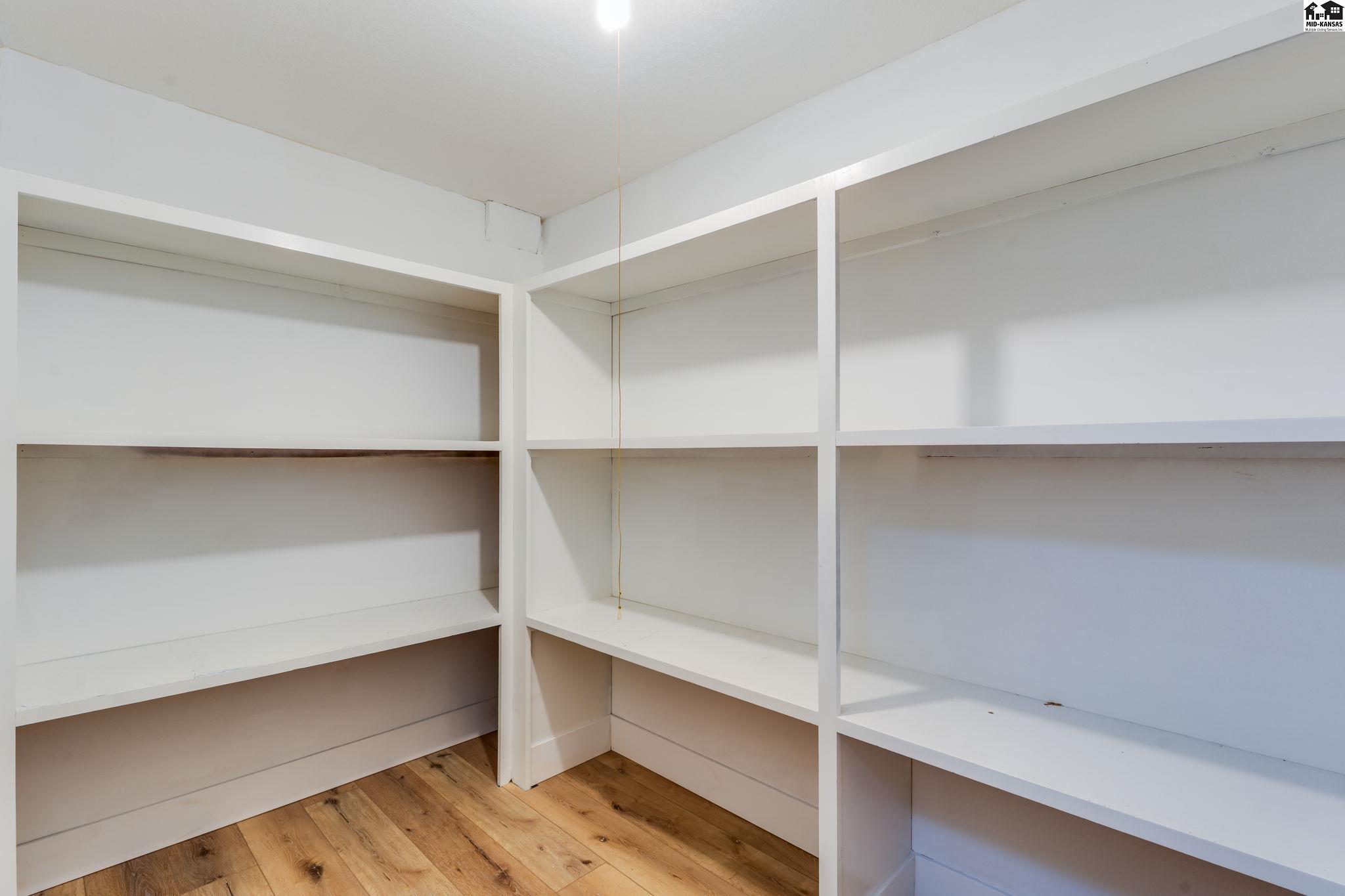 61 Willowbrook Drive Hutchinson KS 67502