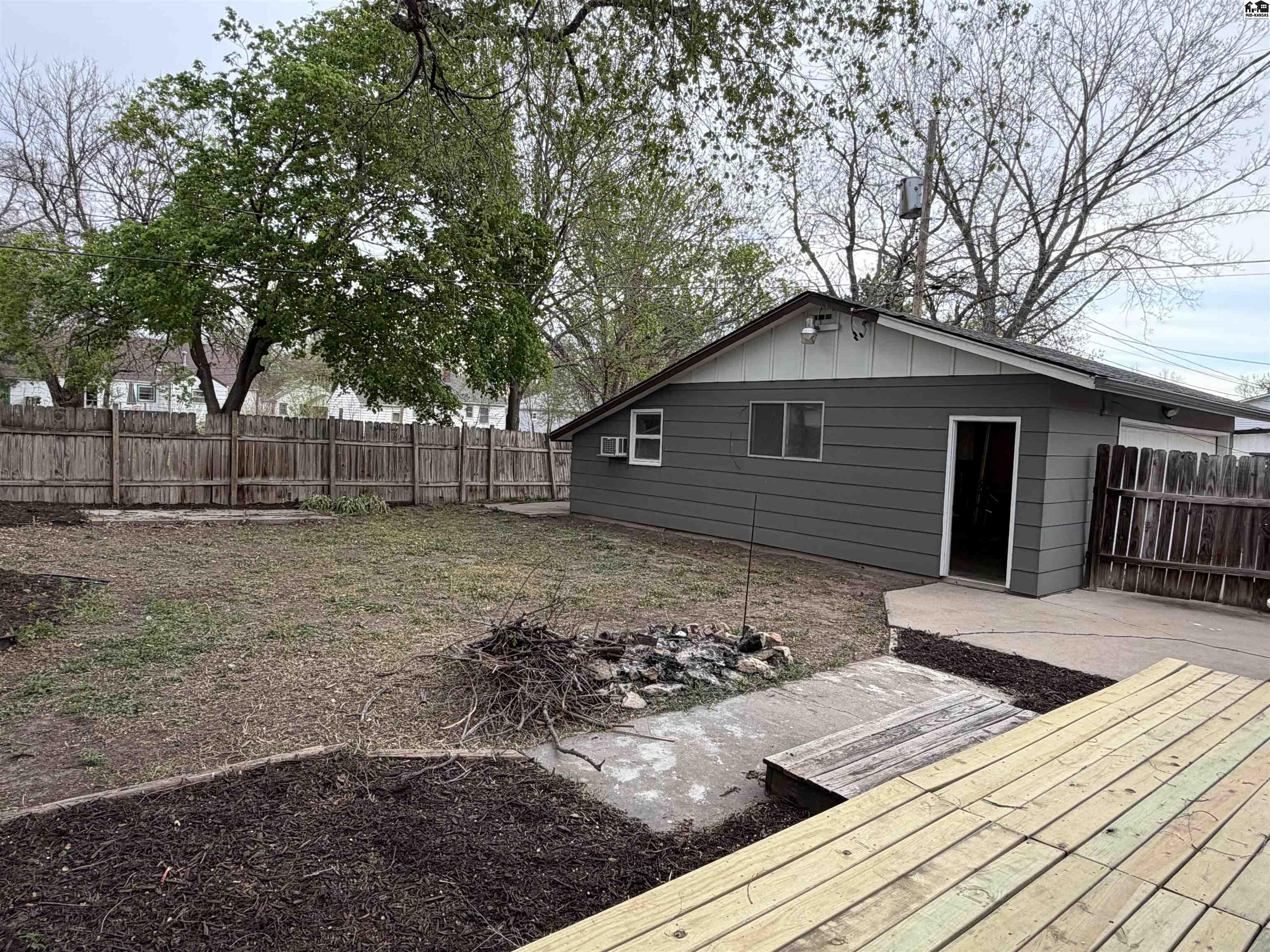 315 E Allison Street Mcpherson KS 67460