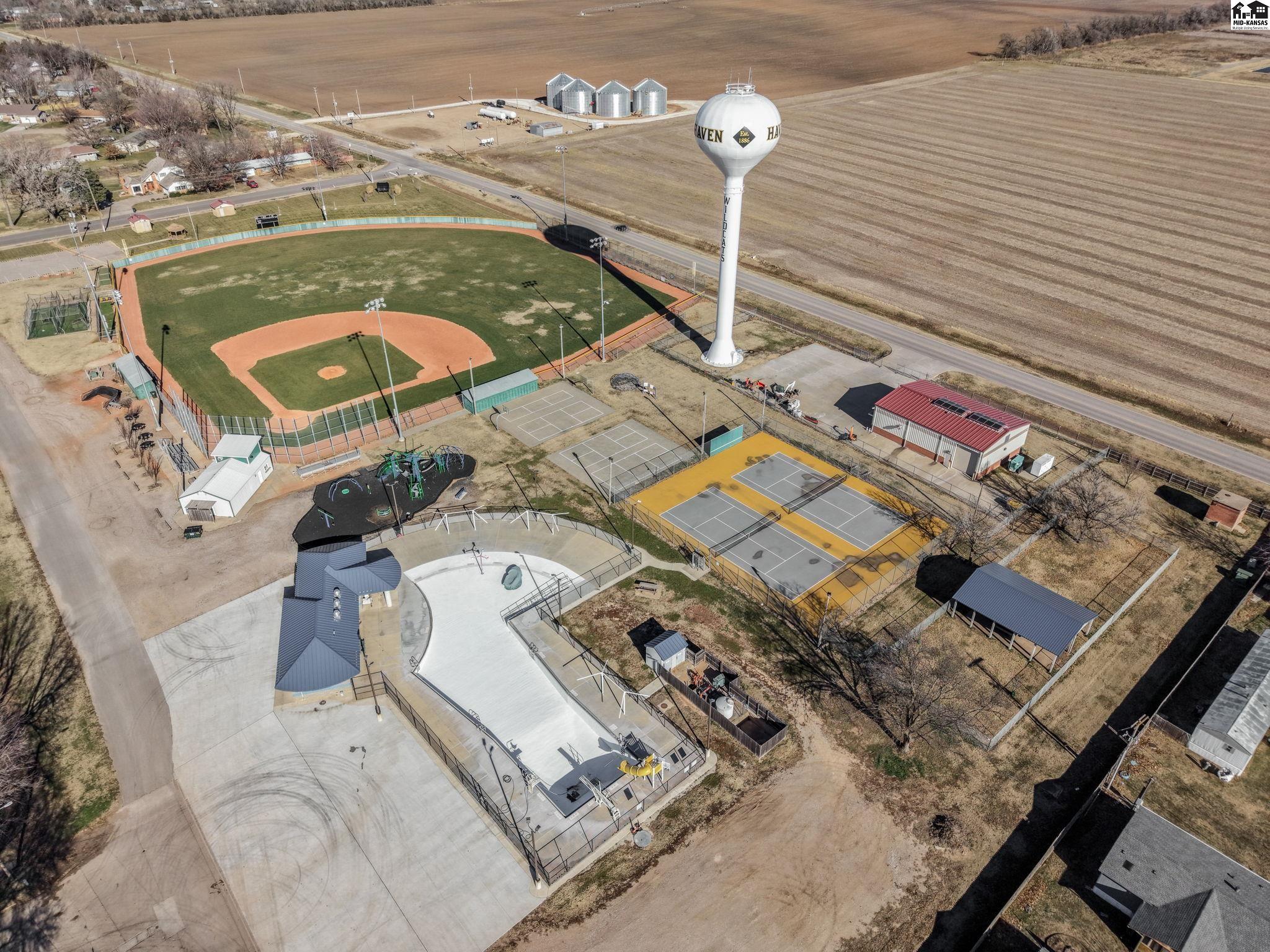 125 N Kansas Avenue Haven KS 67543