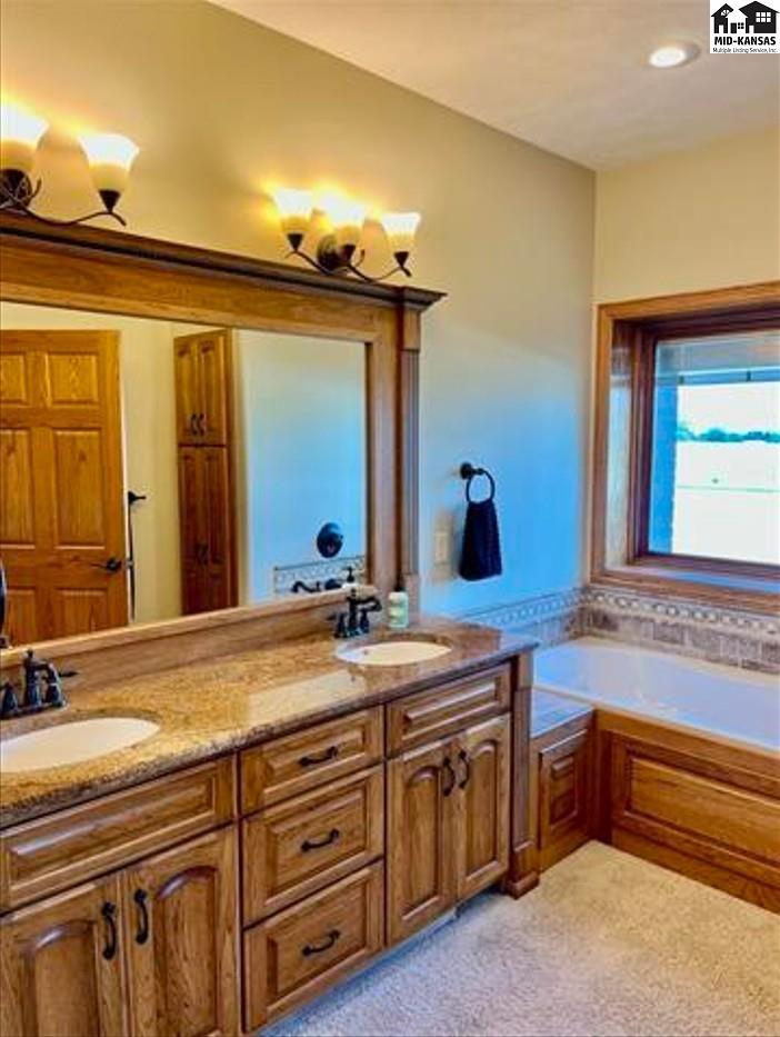 1310 E Arlington Road Hutchinson KS 67501