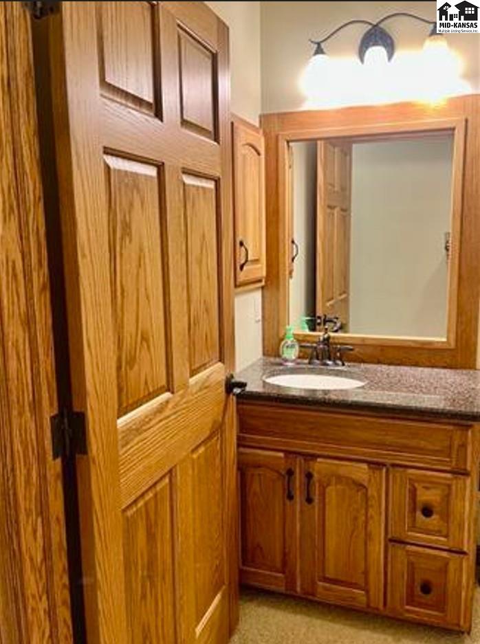 1310 E Arlington Road Hutchinson KS 67501