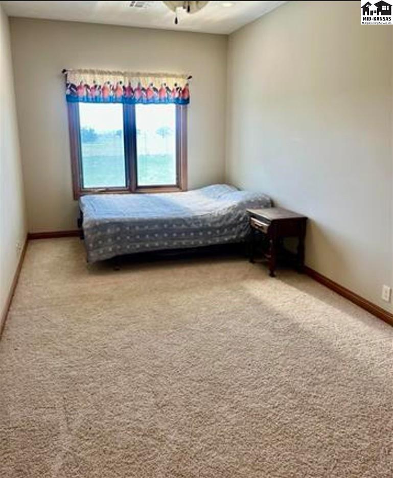 1310 E Arlington Road Hutchinson KS 67501