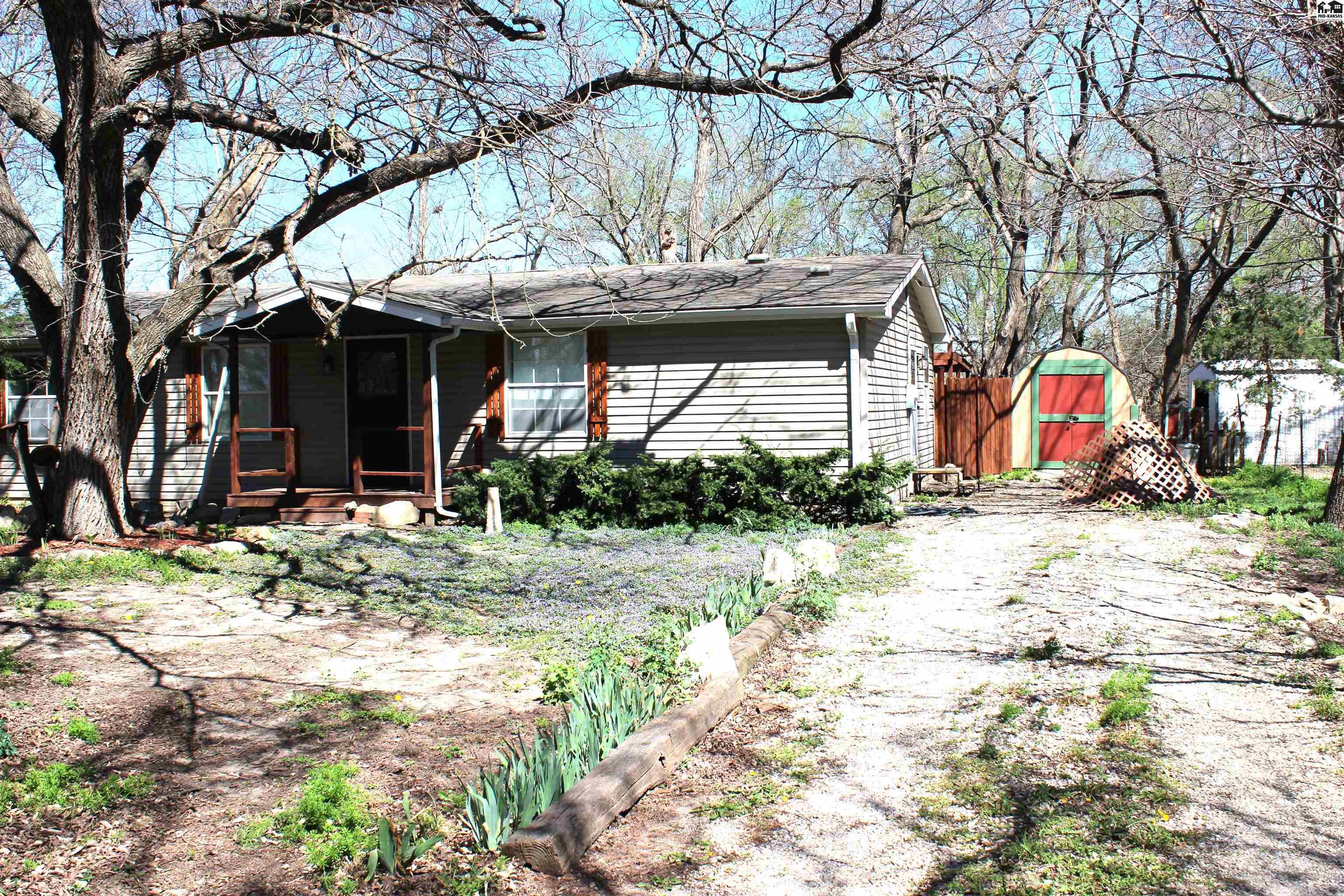 528 W Cleveland Street Marion KS 66861