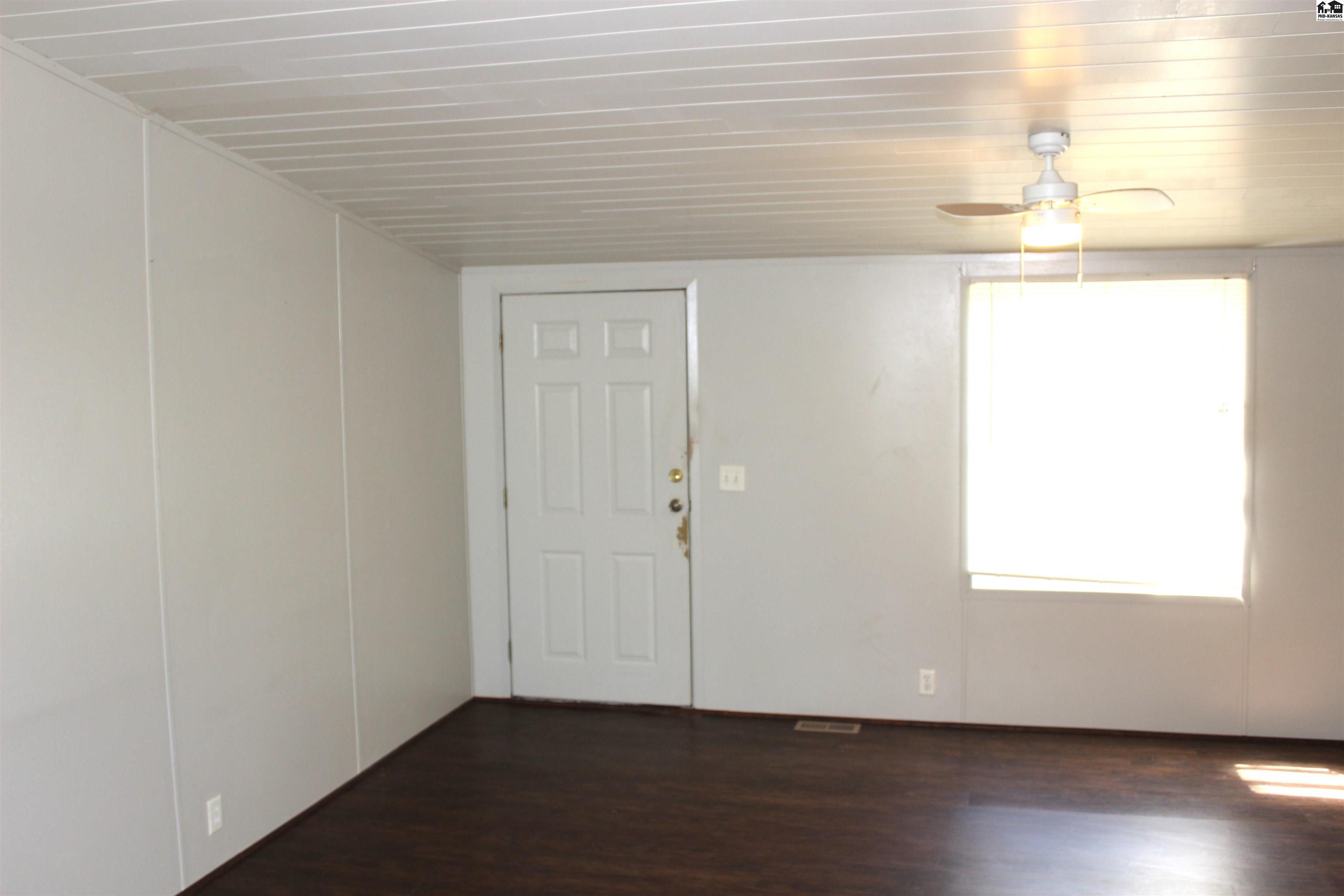 528 W Cleveland Street Marion KS 66861