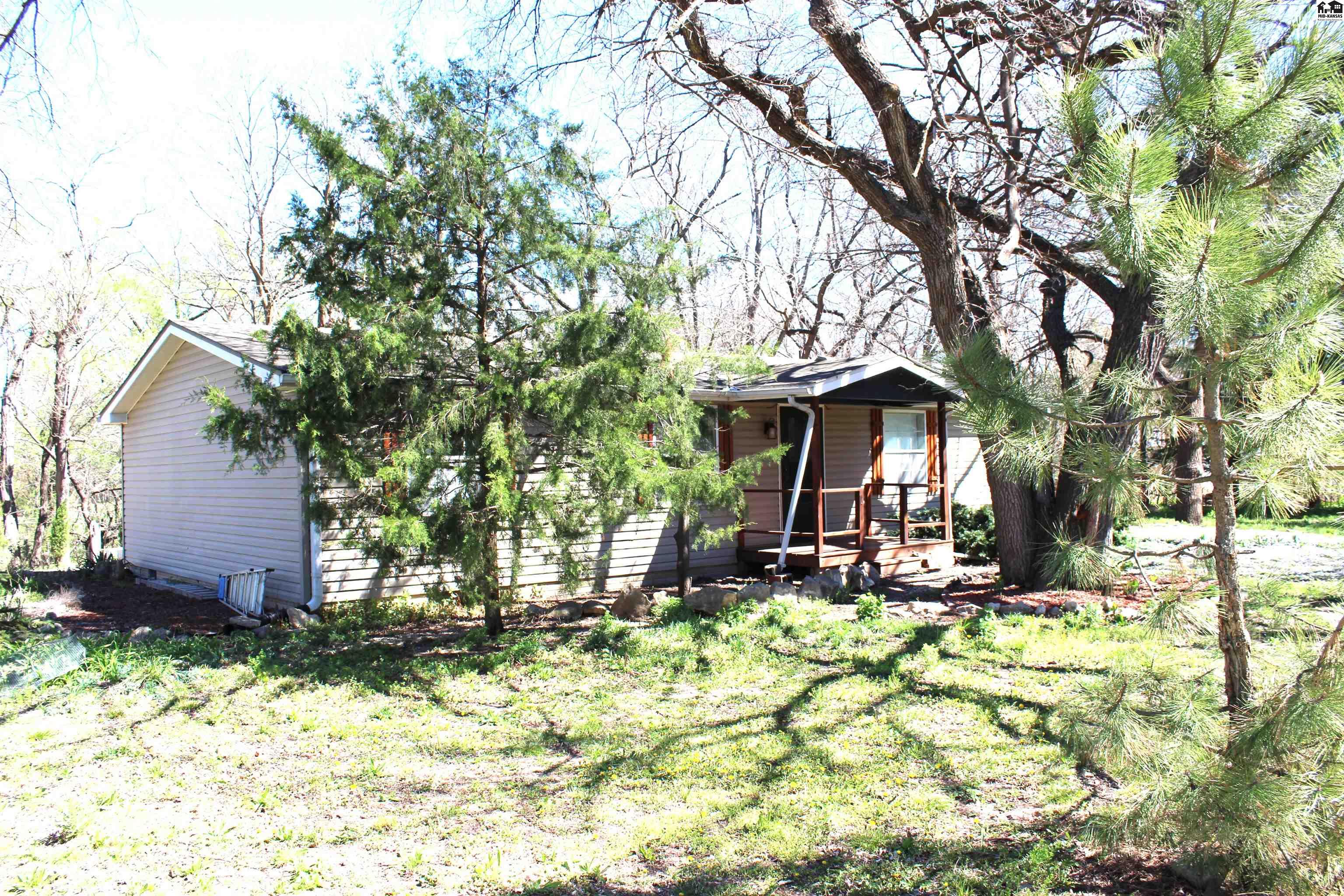 528 W Cleveland Street Marion KS 66861