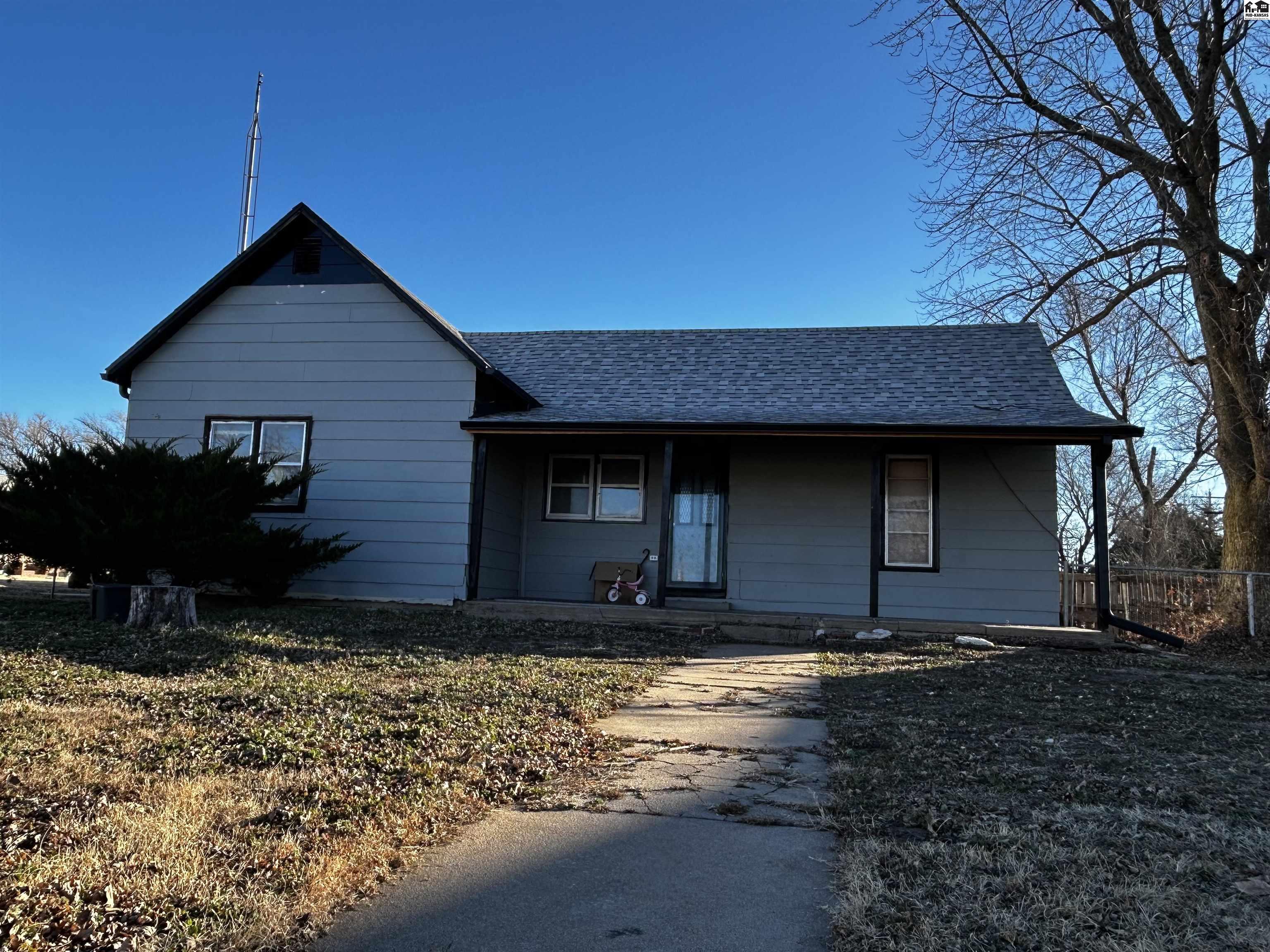 126 N Collingwood Street Pretty Prairie KS 67570