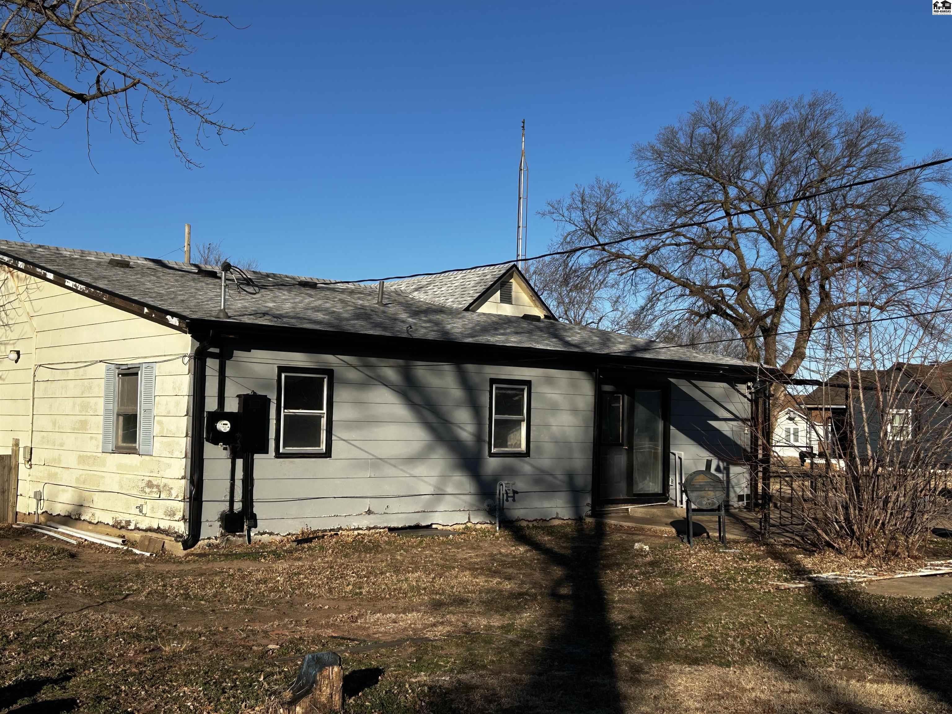 126 N Collingwood Street Pretty Prairie KS 67570