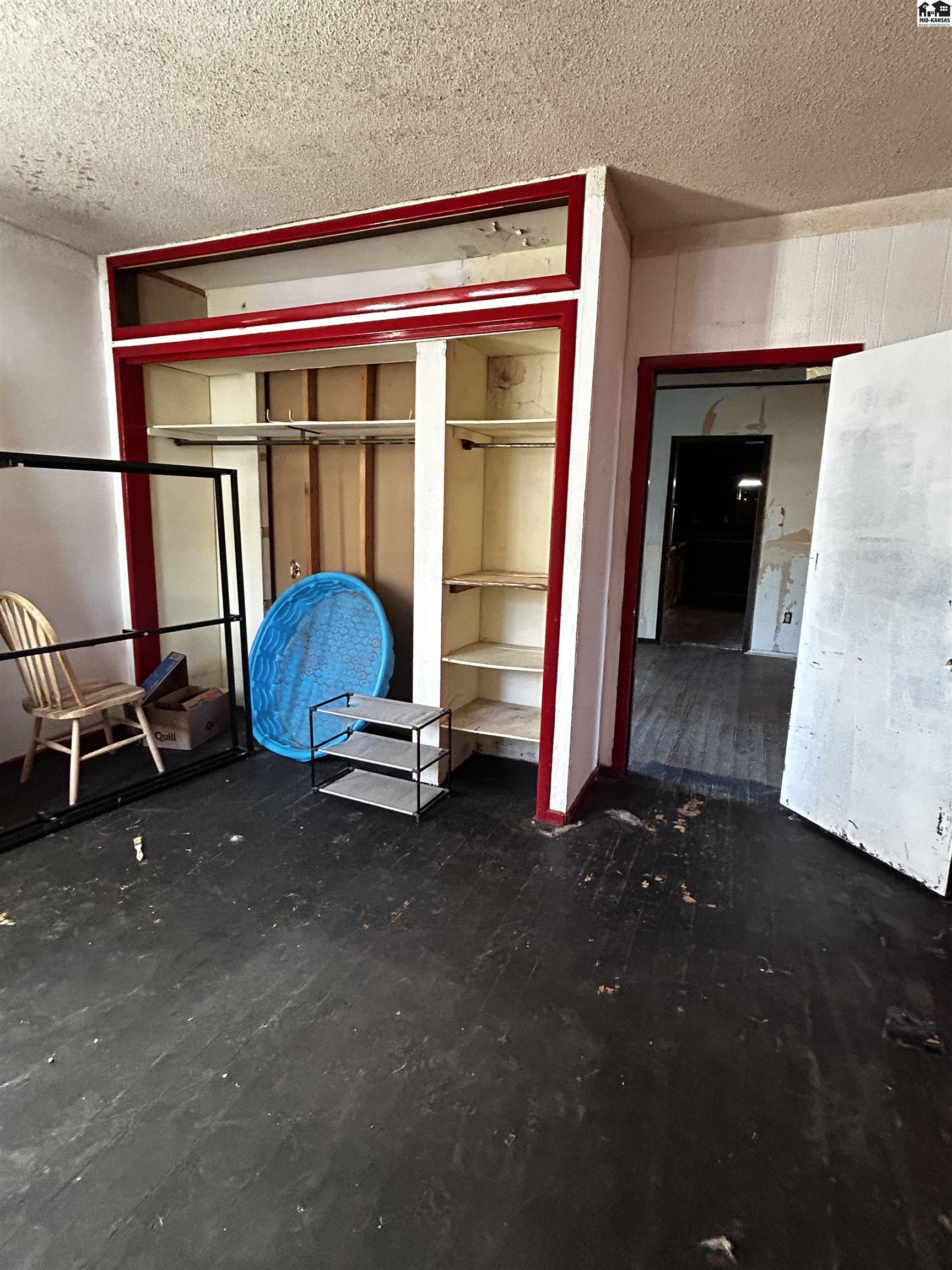 126 N Collingwood Street Pretty Prairie KS 67570