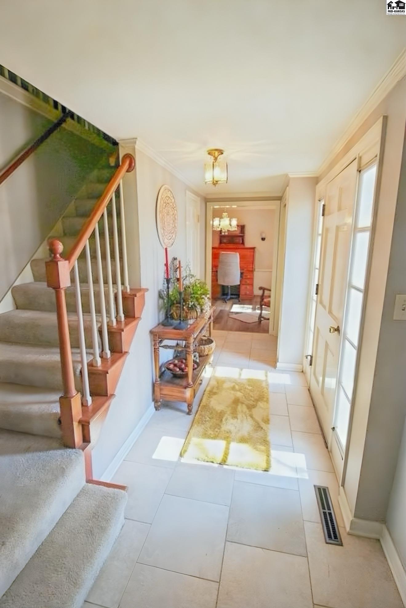 606 Adair Circle Hutchinson KS 67502
