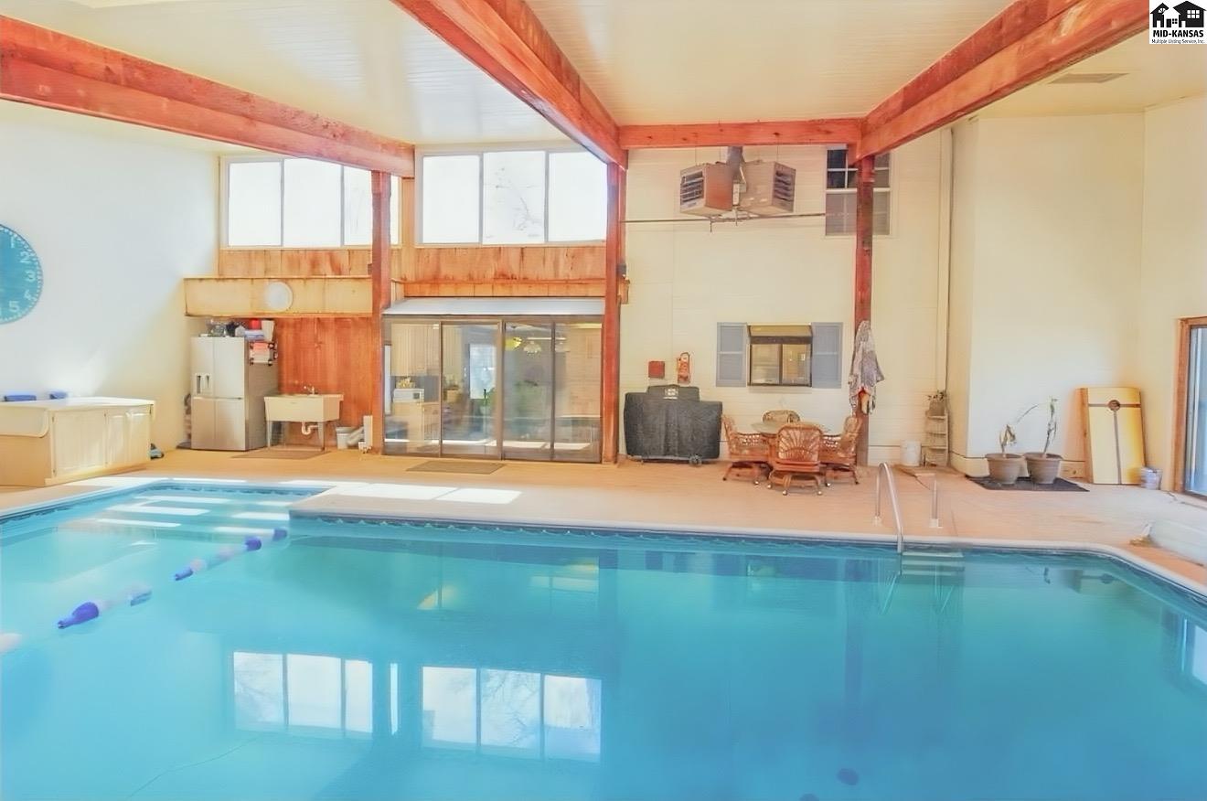 606 Adair Circle Hutchinson KS 67502