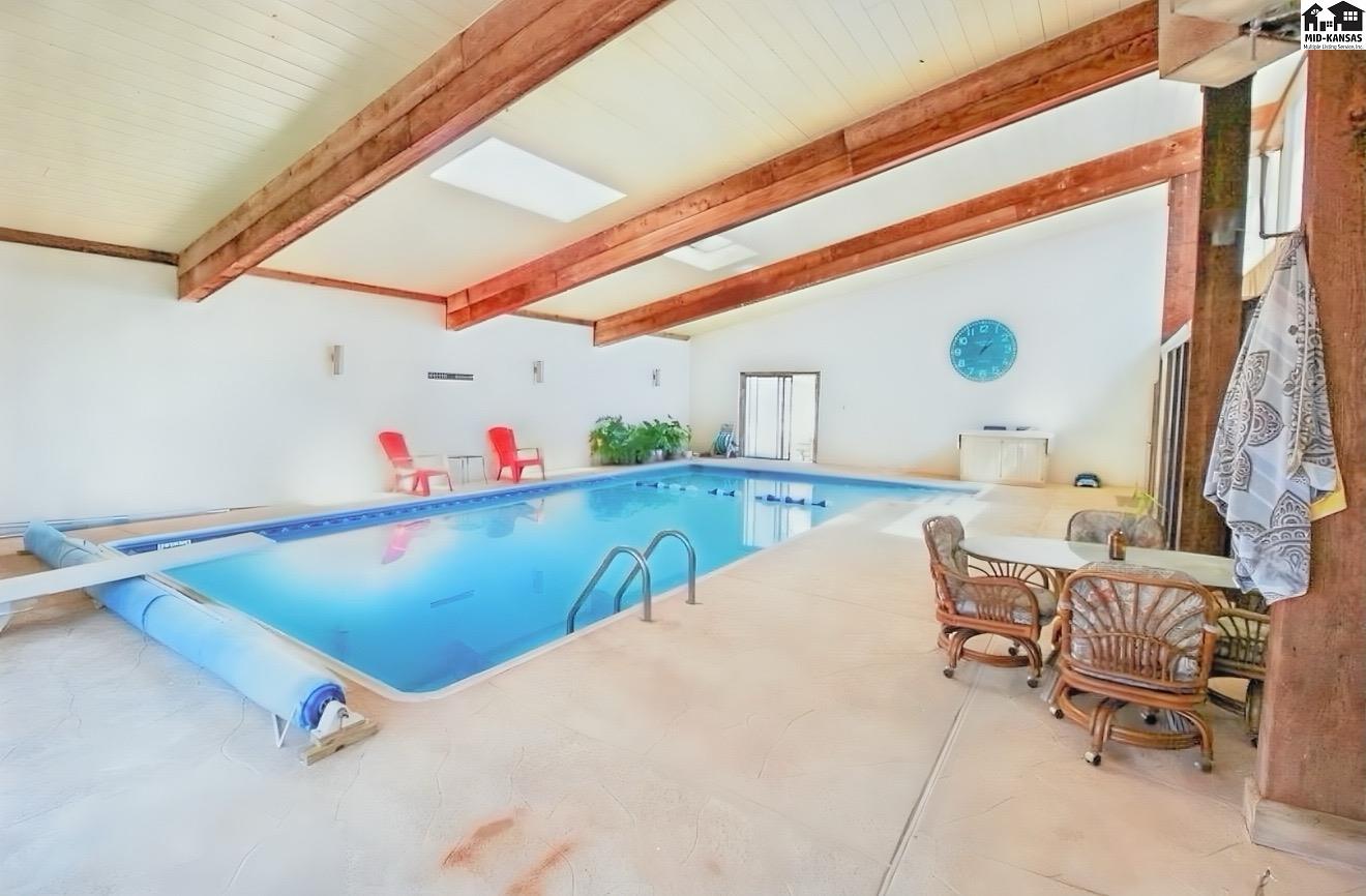 606 Adair Circle Hutchinson KS 67502