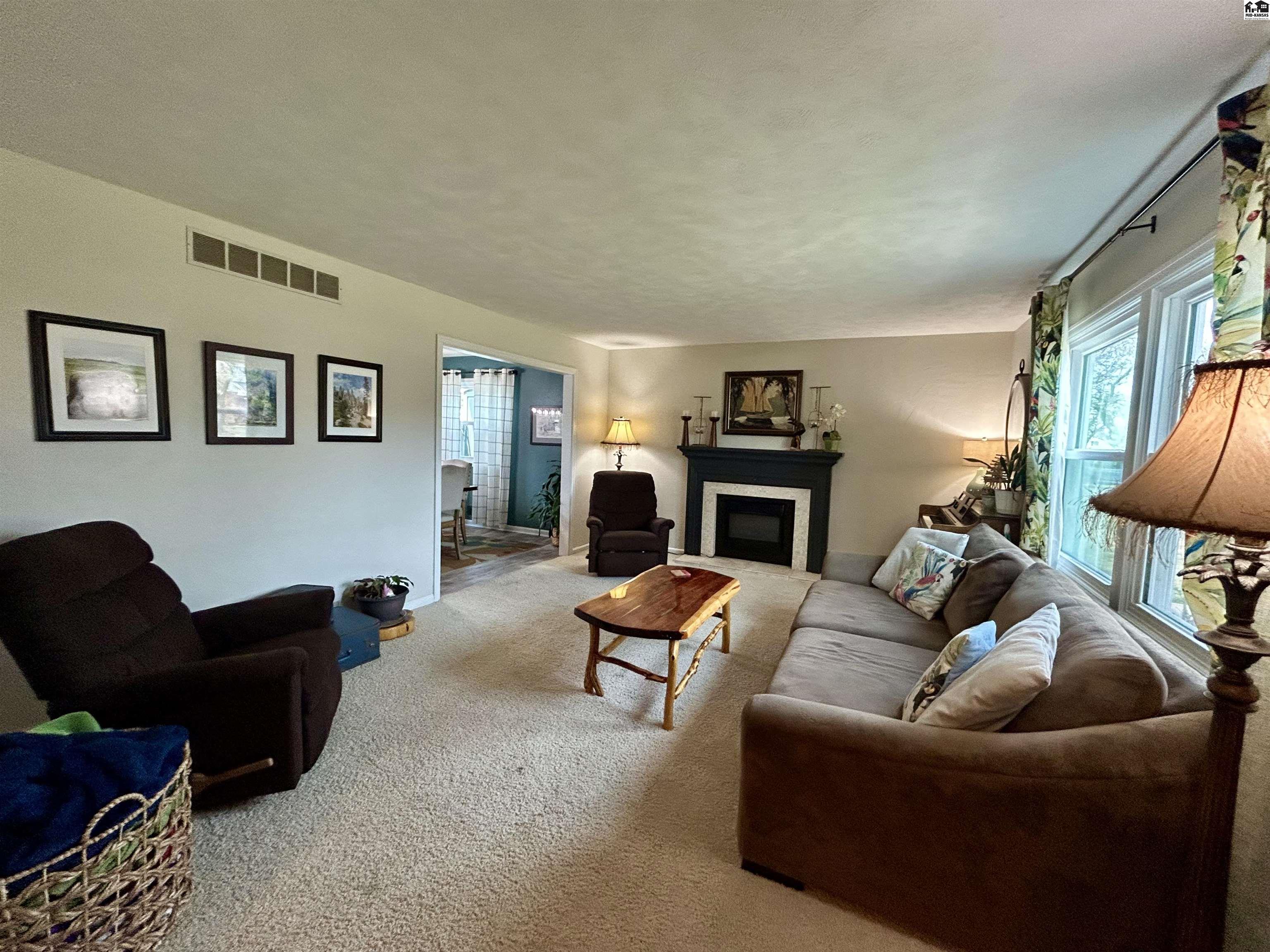 3001 Northwestern Avenue Hutchinson KS 67502