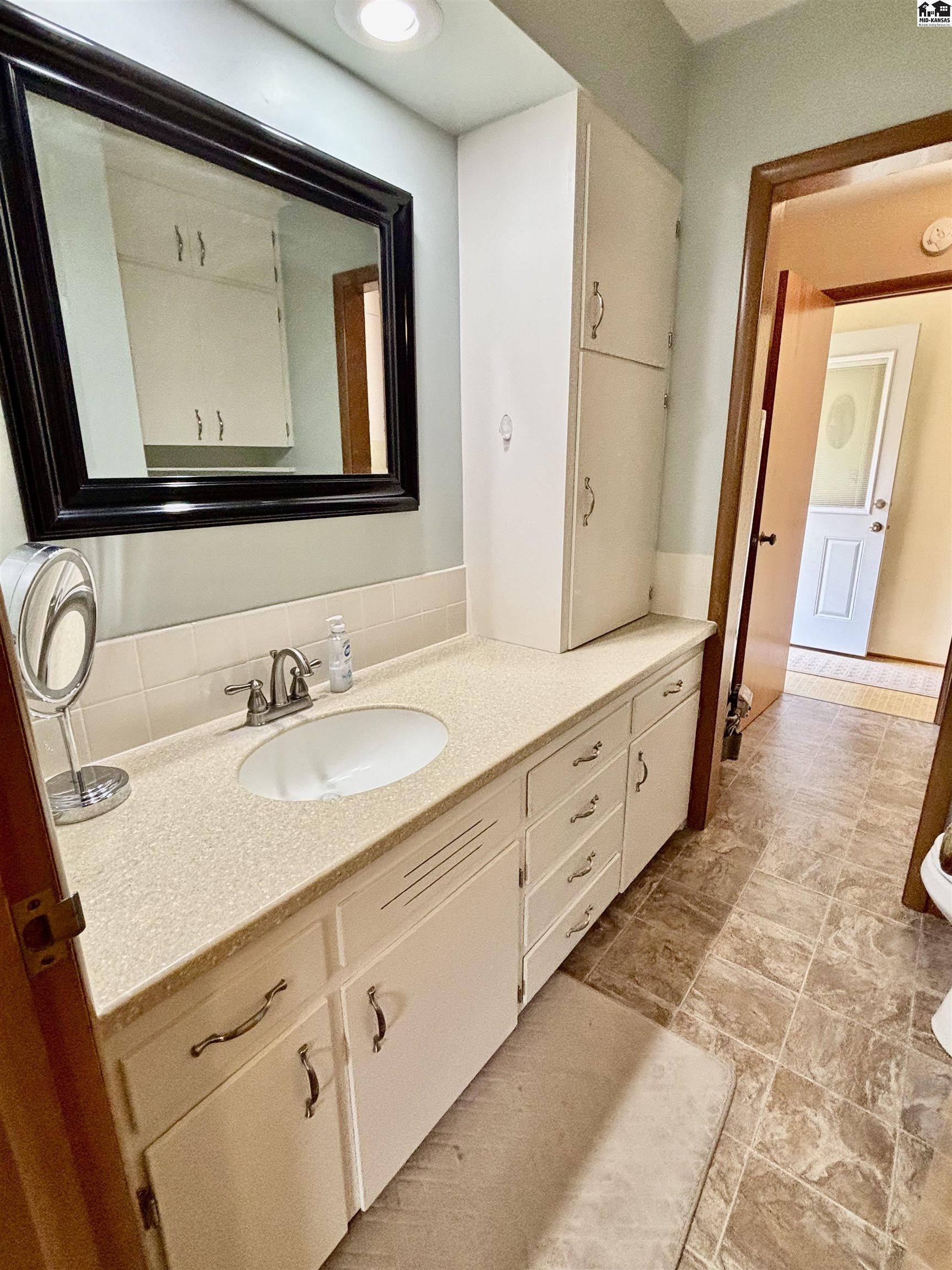 814 E Hancock Street Mcpherson KS 67460