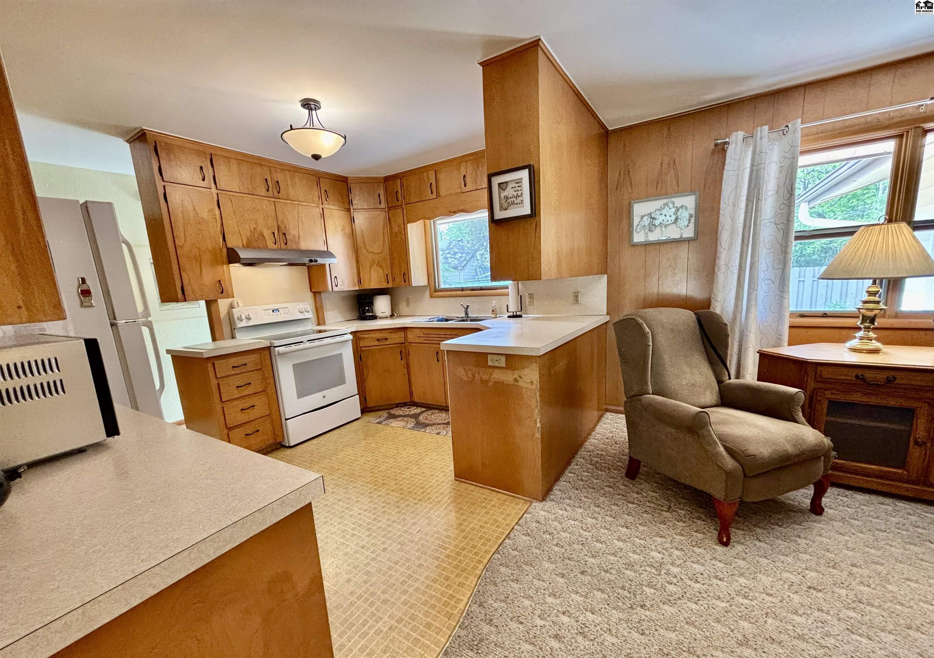 814 E Hancock Street Mcpherson KS 67460