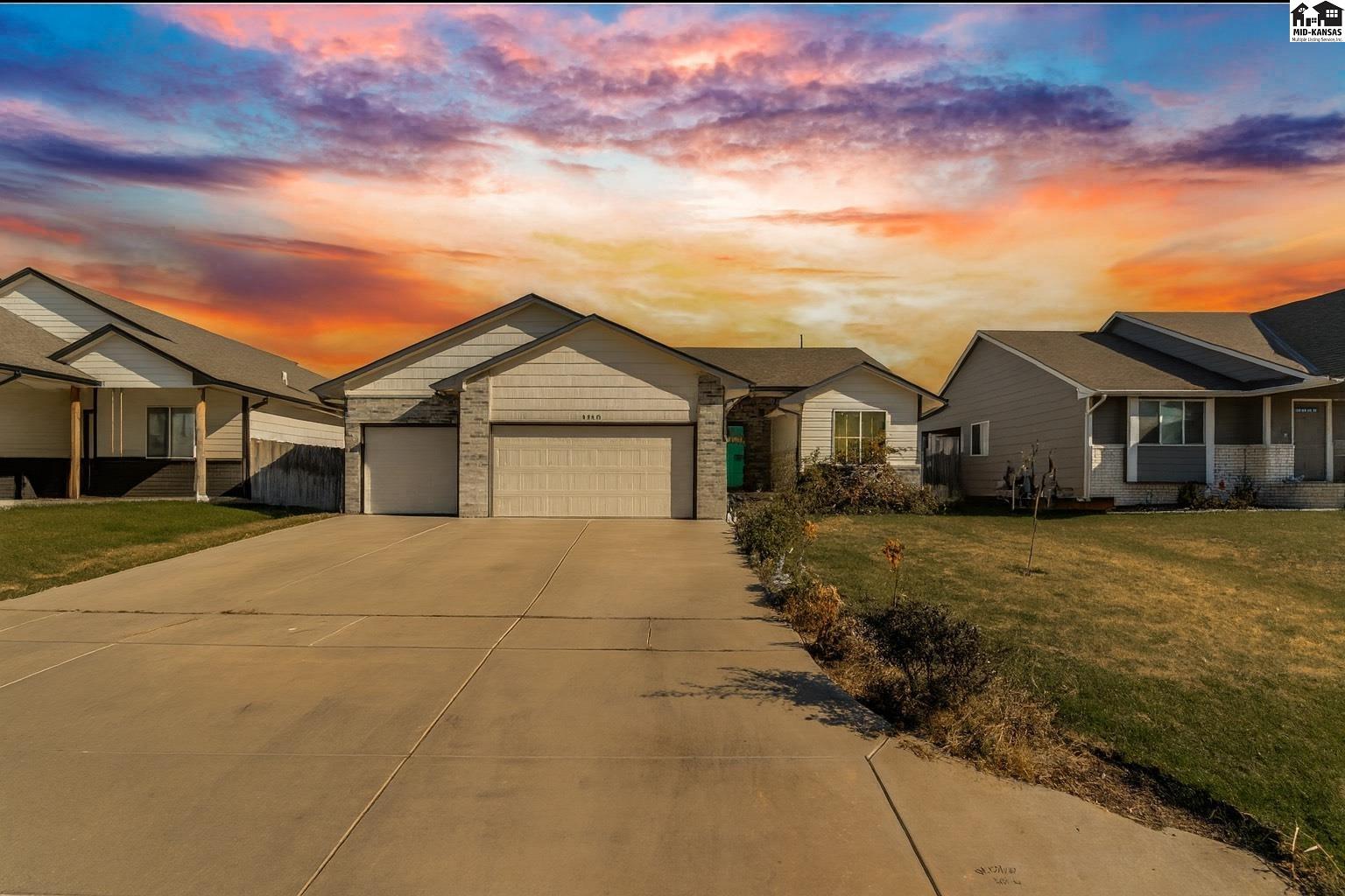 3040 N Susan Lane Mulvane KS 67110