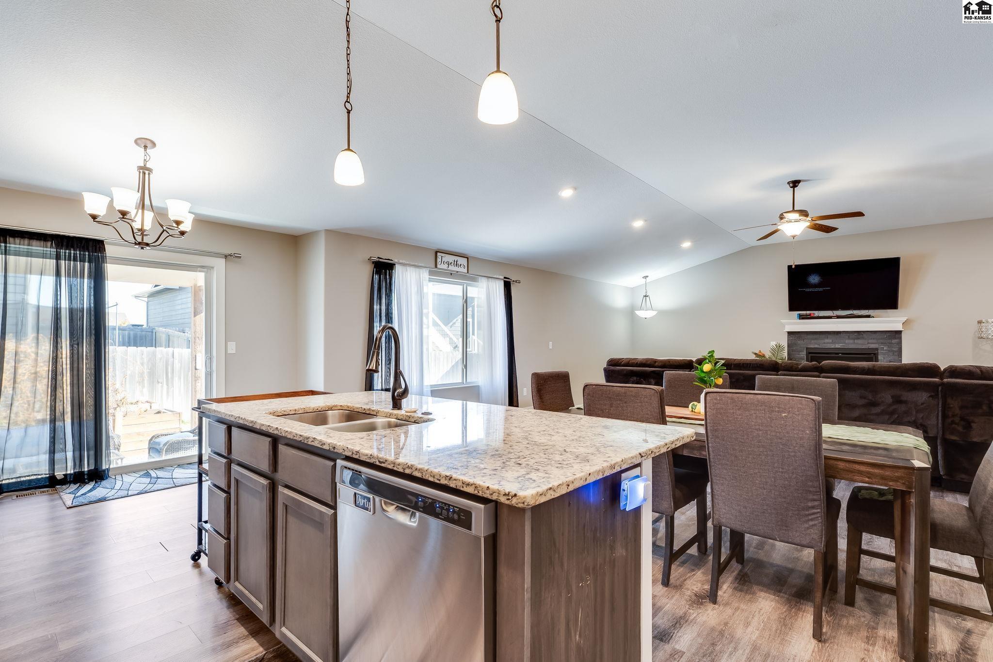 3040 N Susan Lane Mulvane KS 67110