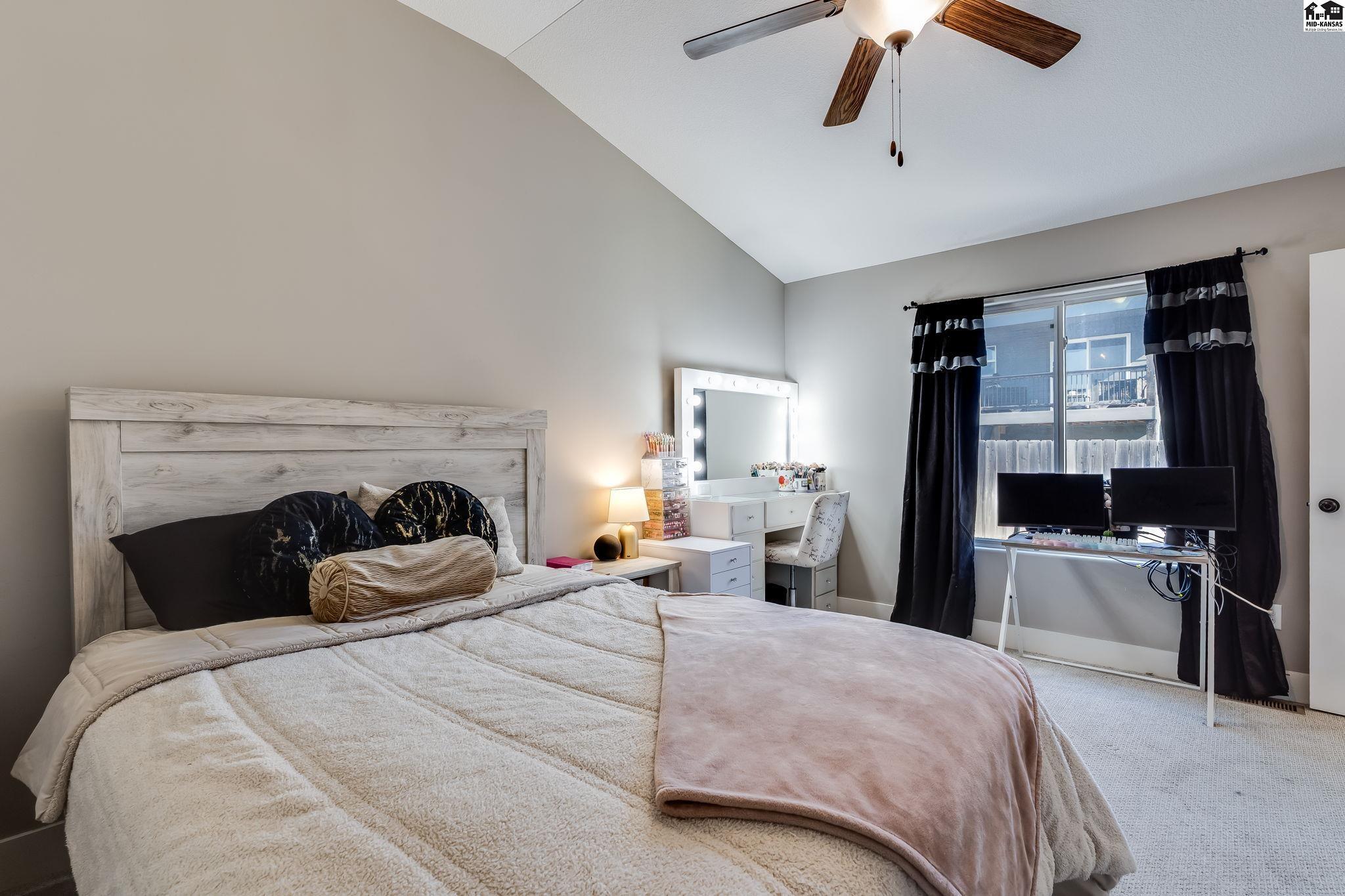 3040 N Susan Lane Mulvane KS 67110