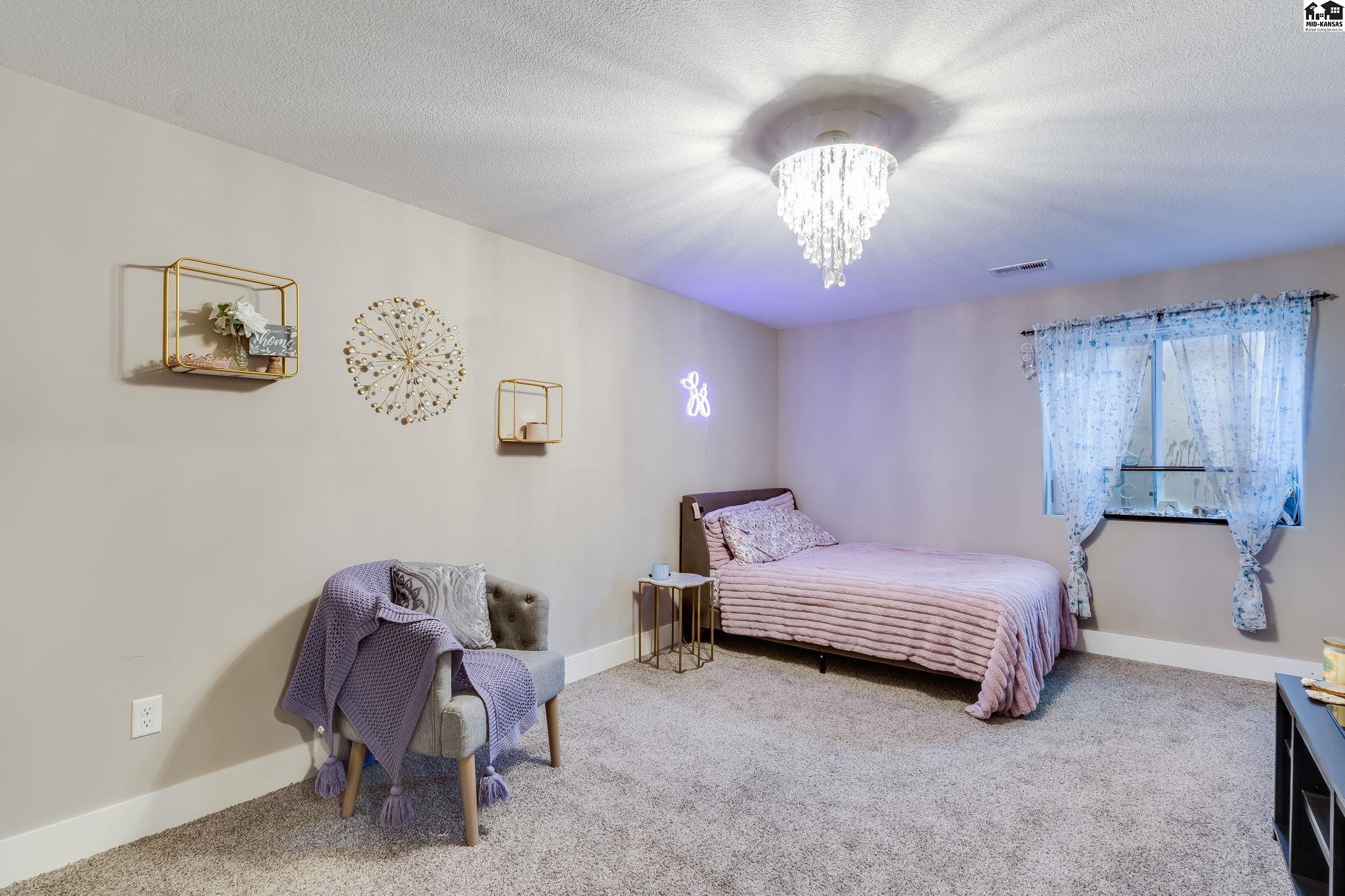 3040 N Susan Lane Mulvane KS 67110