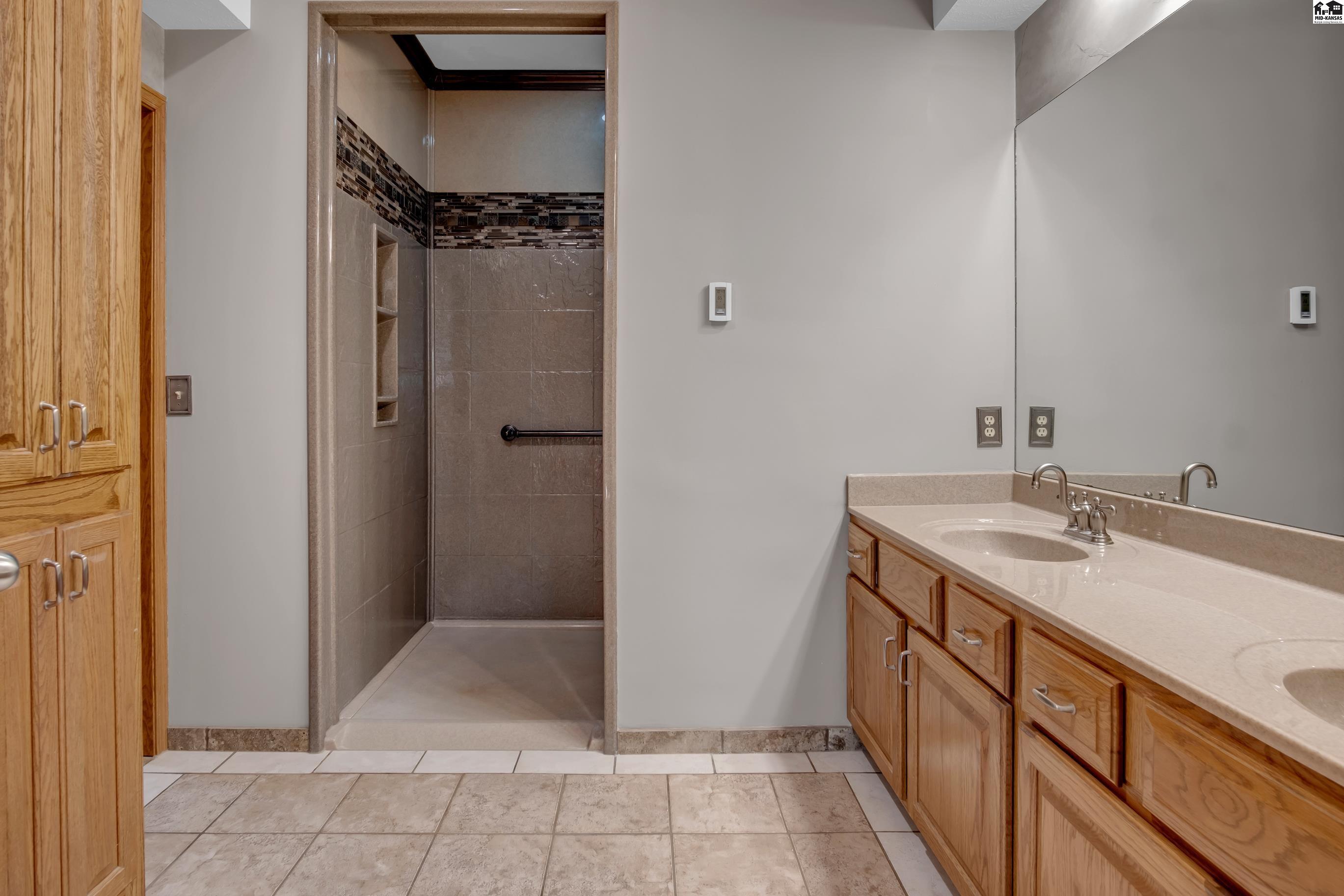 910 Mallard Drive Mcpherson KS 67460