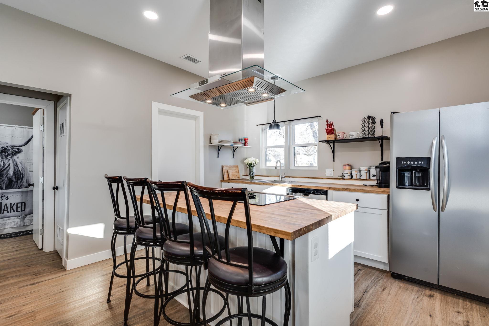 418 E 7th Street Hutchinson KS 67501