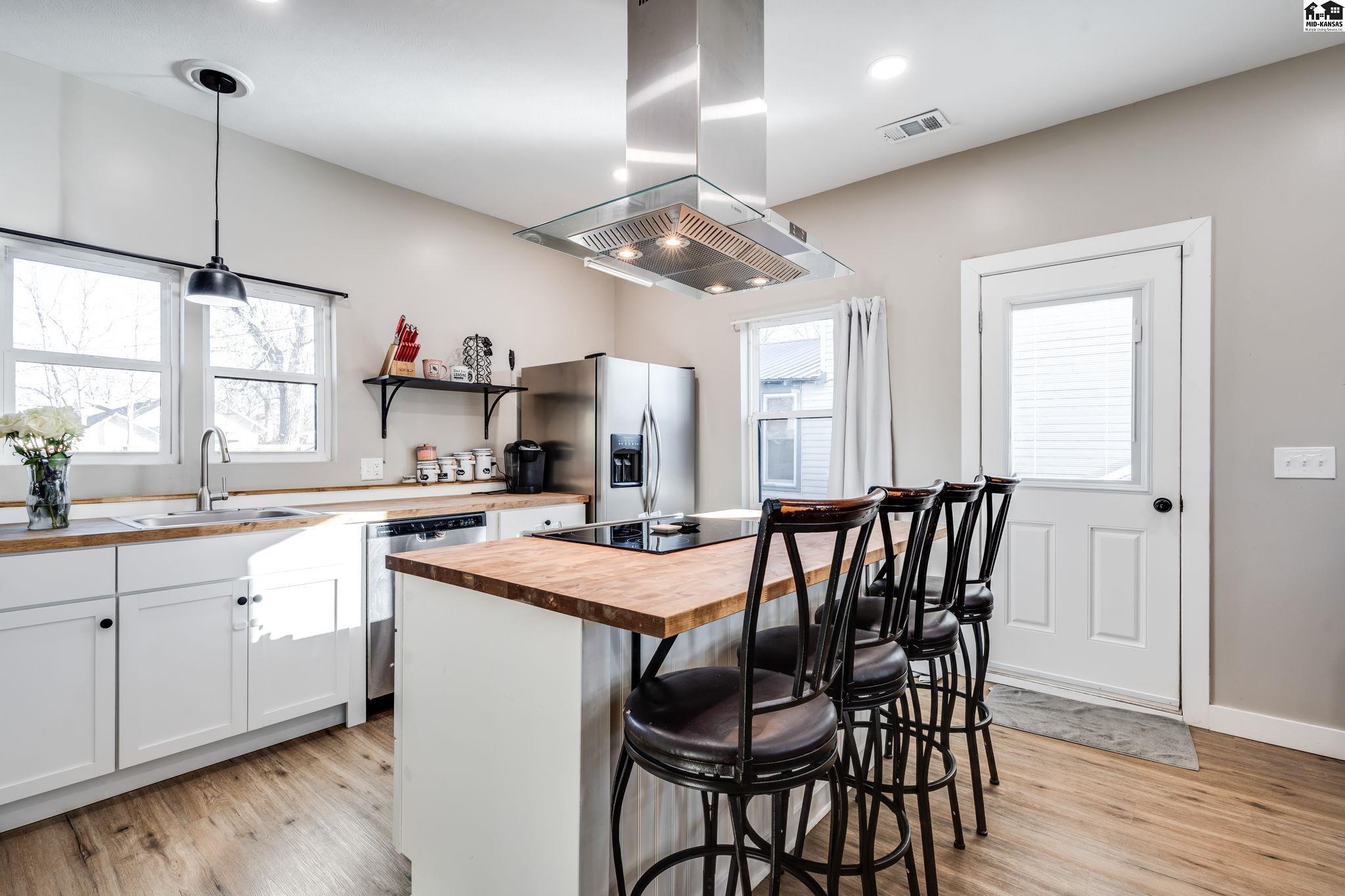 418 E 7th Street Hutchinson KS 67501