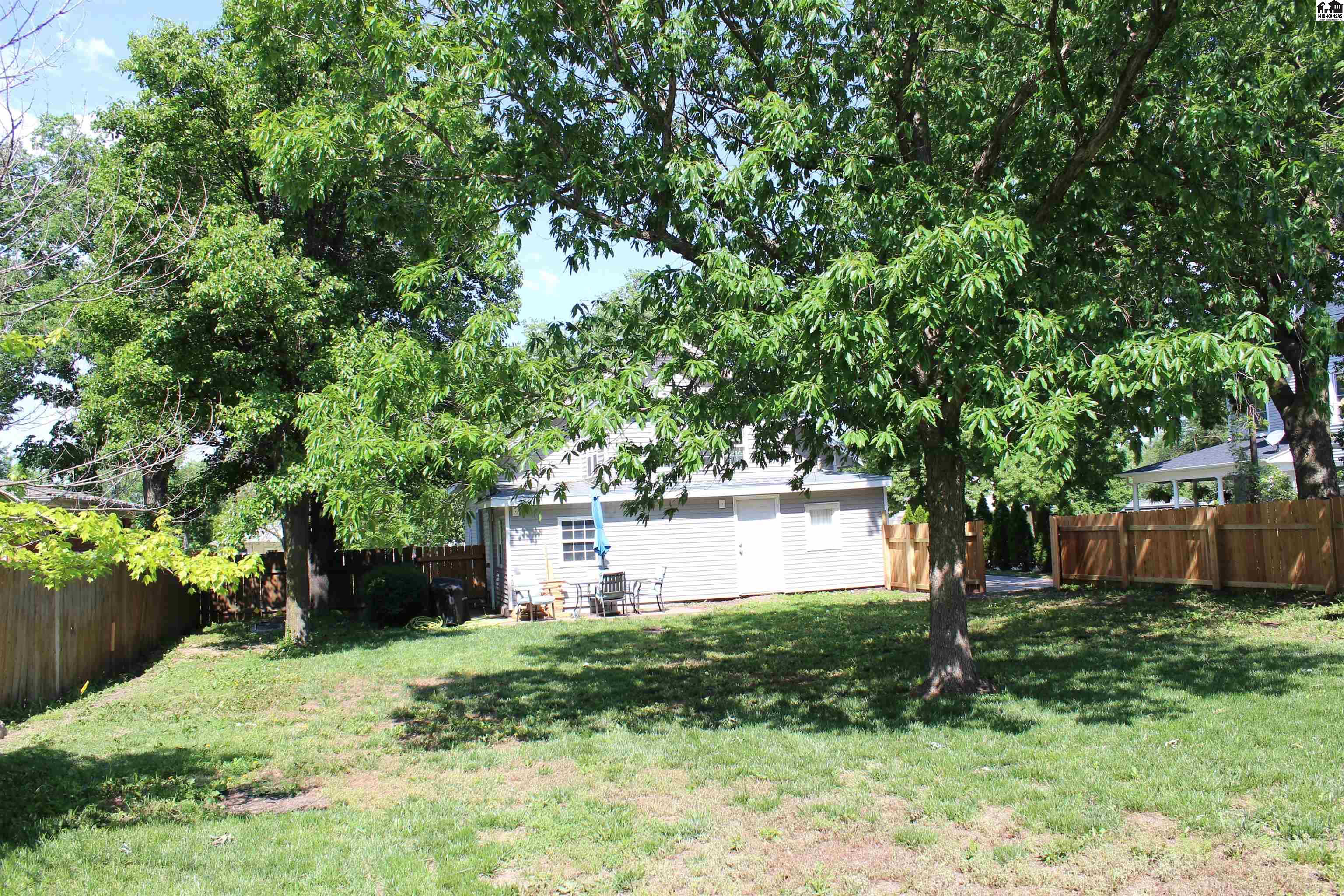 126 N Roosevelt Street Marion KS 66861-9999