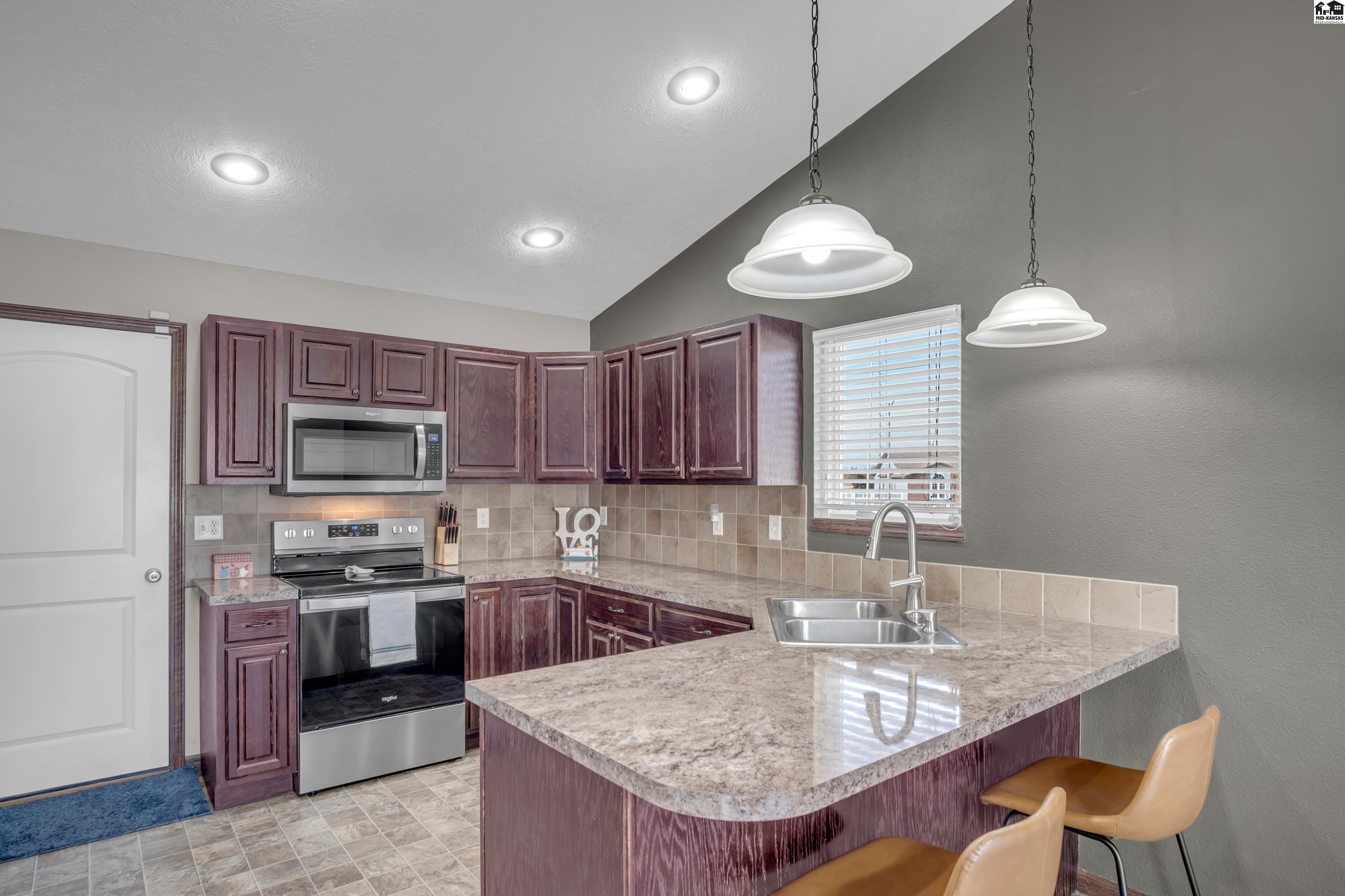 509 Dull Knife Street Mcpherson KS 67460