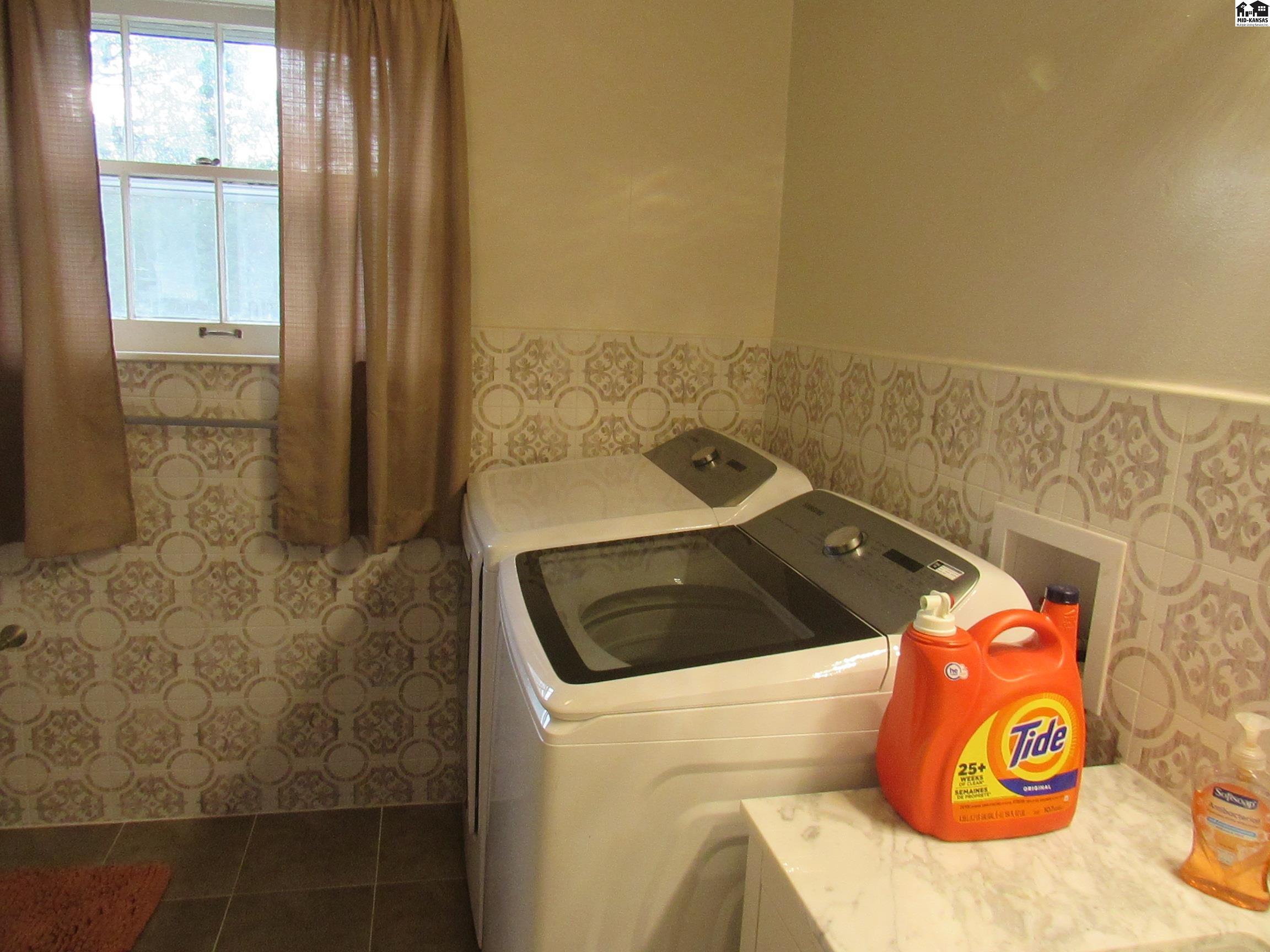 65 Willowbrook Road Hutchinson KS 67502