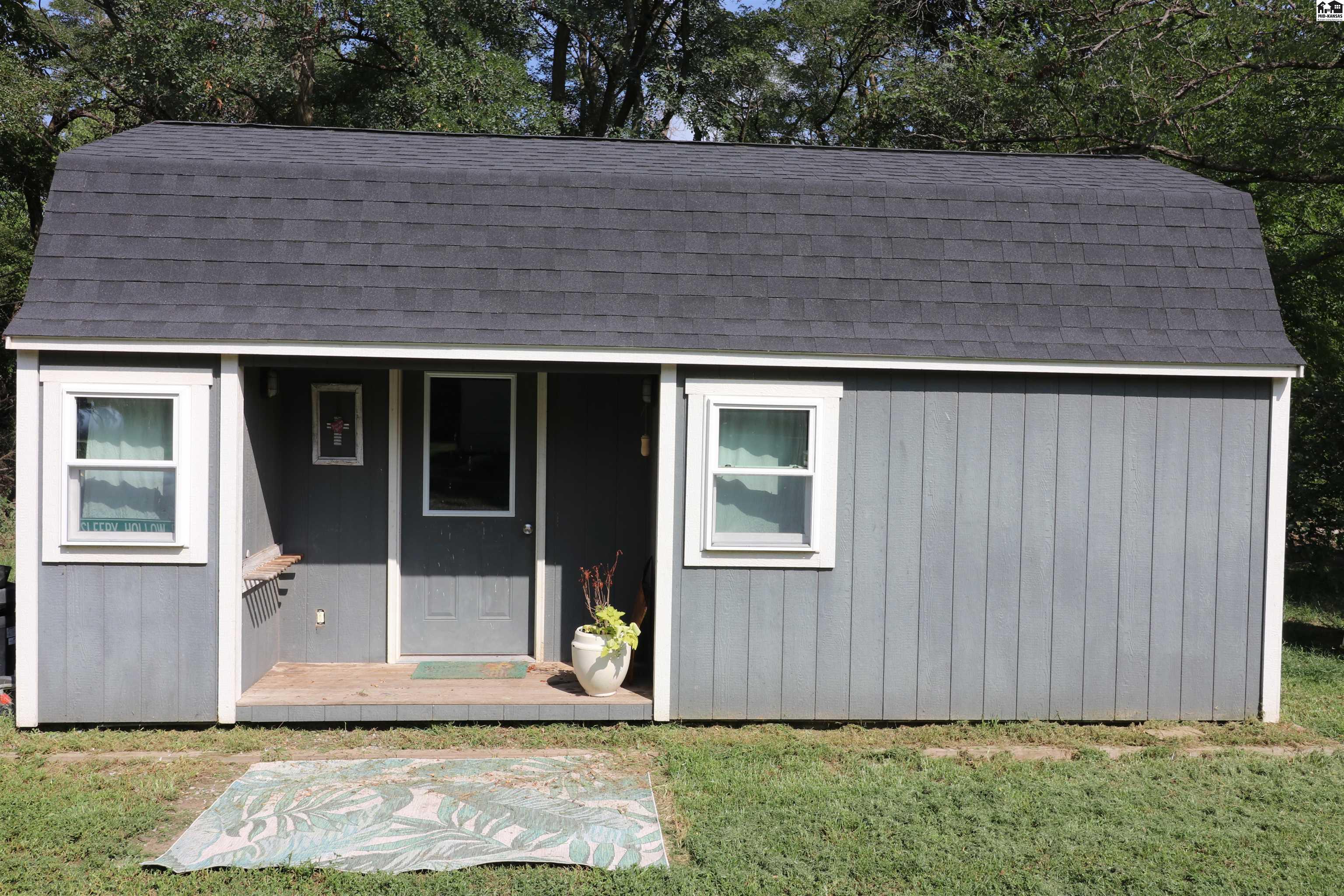 4201 S Sterling Road Abbyville KS 67510