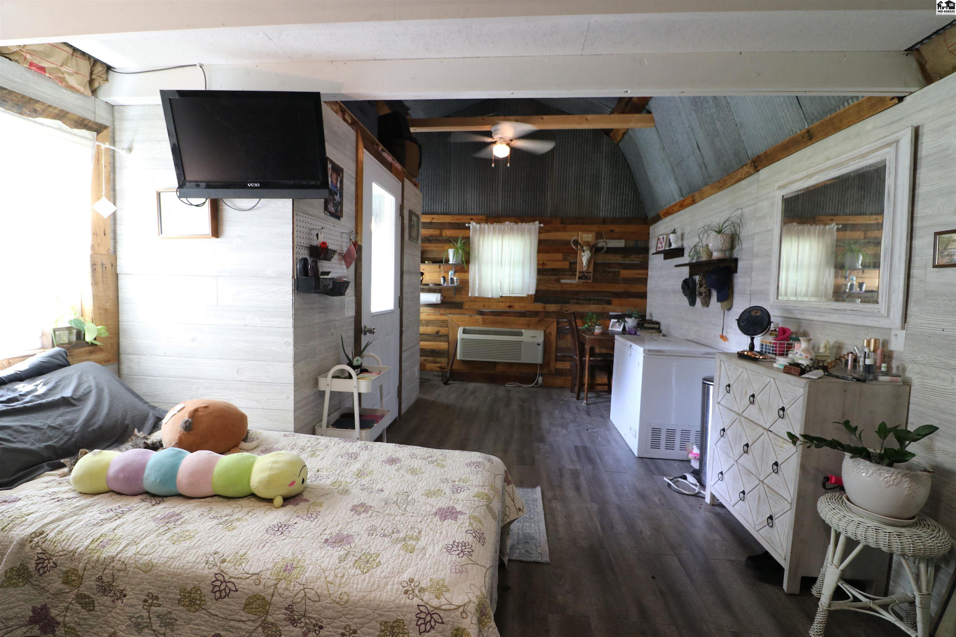 4201 S Sterling Road Abbyville KS 67510