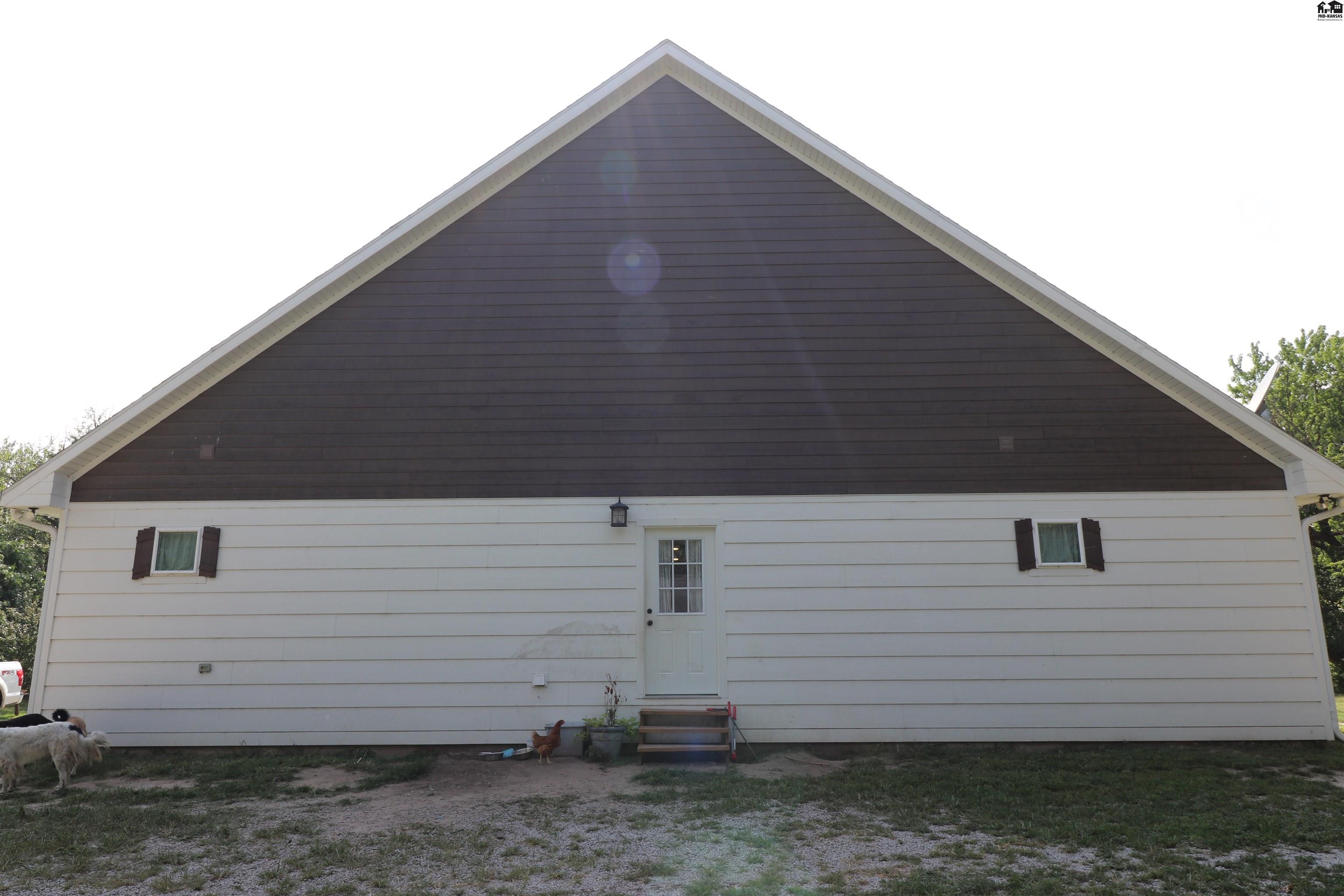 4201 S Sterling Road Abbyville KS 67510