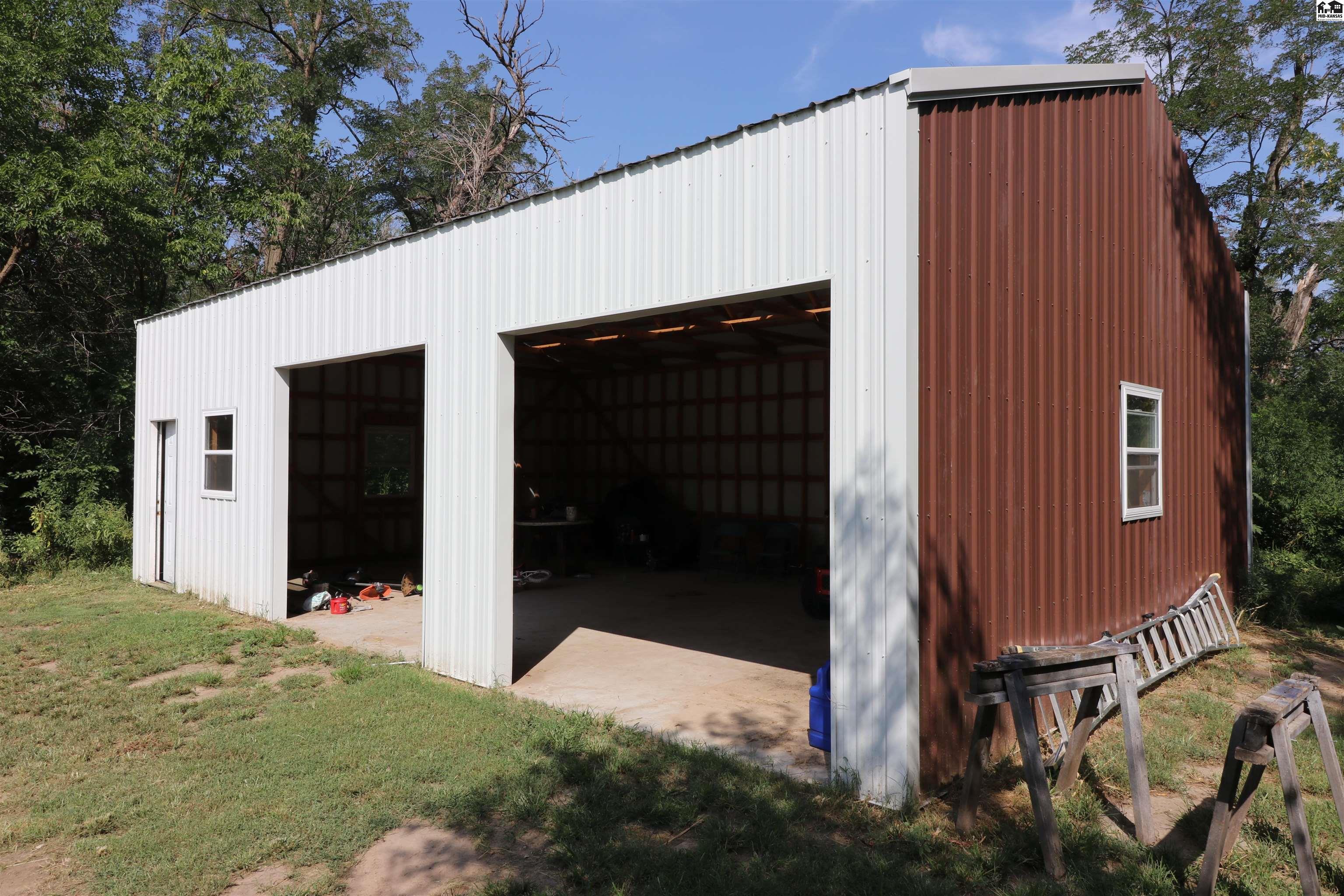 4201 S Sterling Road Abbyville KS 67510