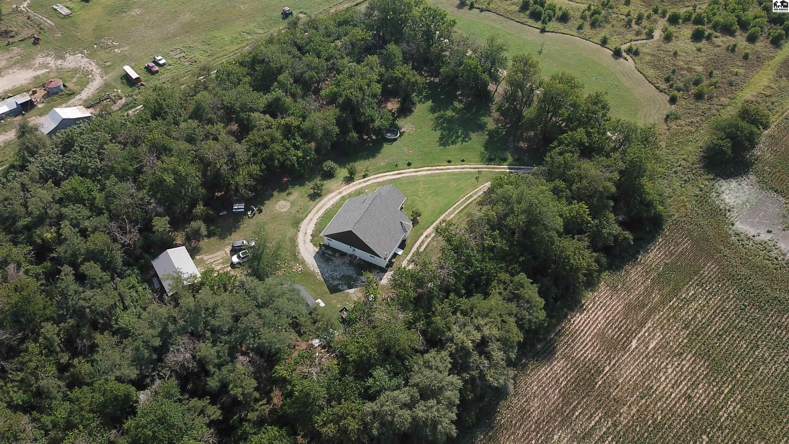 4201 S Sterling Road Abbyville KS 67510